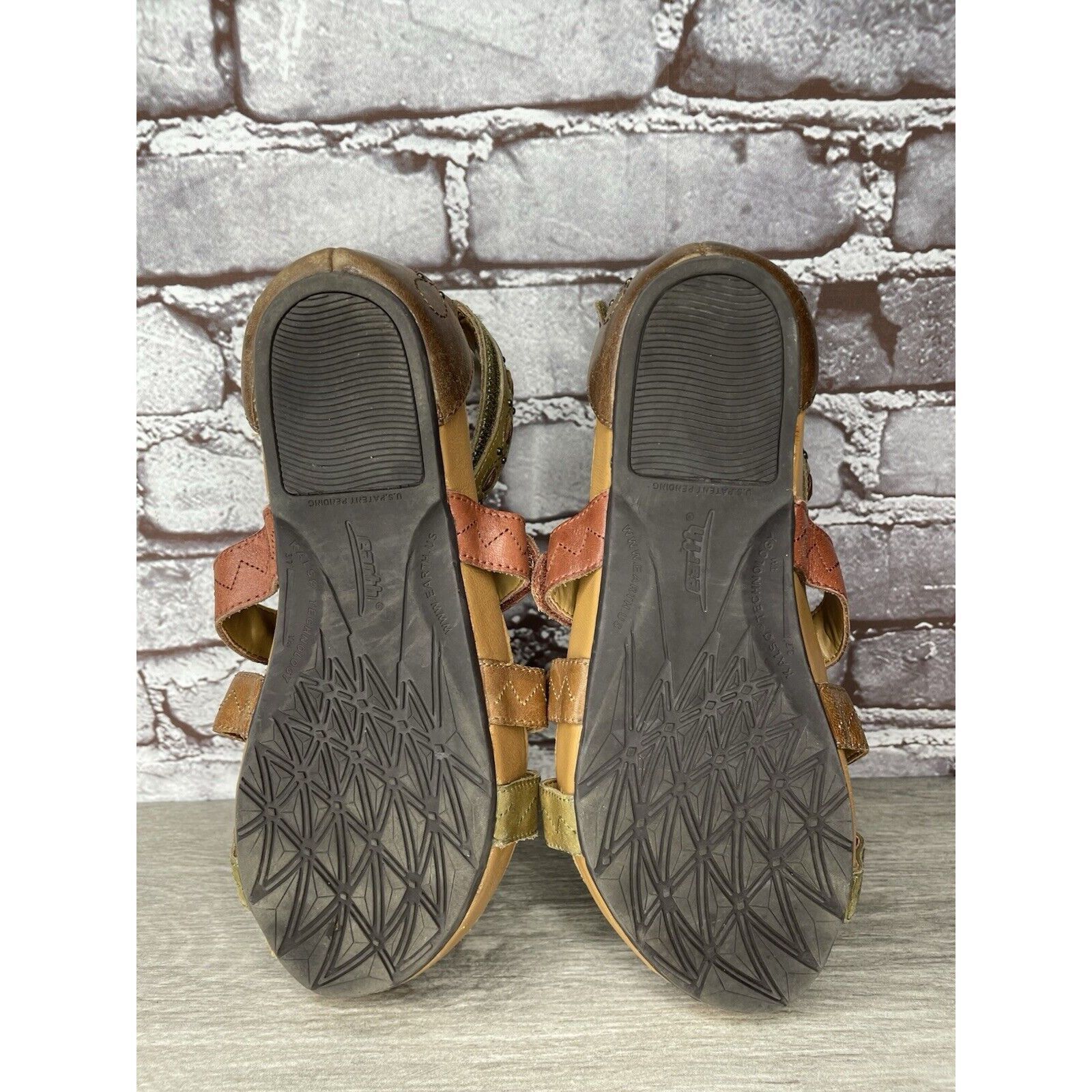 Other Earth Kalso Empire Bat Brown Leather Green Ankle Strap Wedge Size US 7.5 / IT 37.5 - 6 Thumbnail
