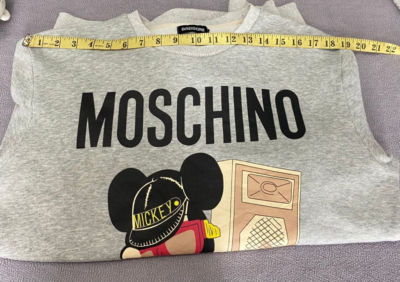 Moschino Vintage Moschino Mickey Mouse Sweatshirt Size US L / EU 52-54 / 3 - 4 Thumbnail