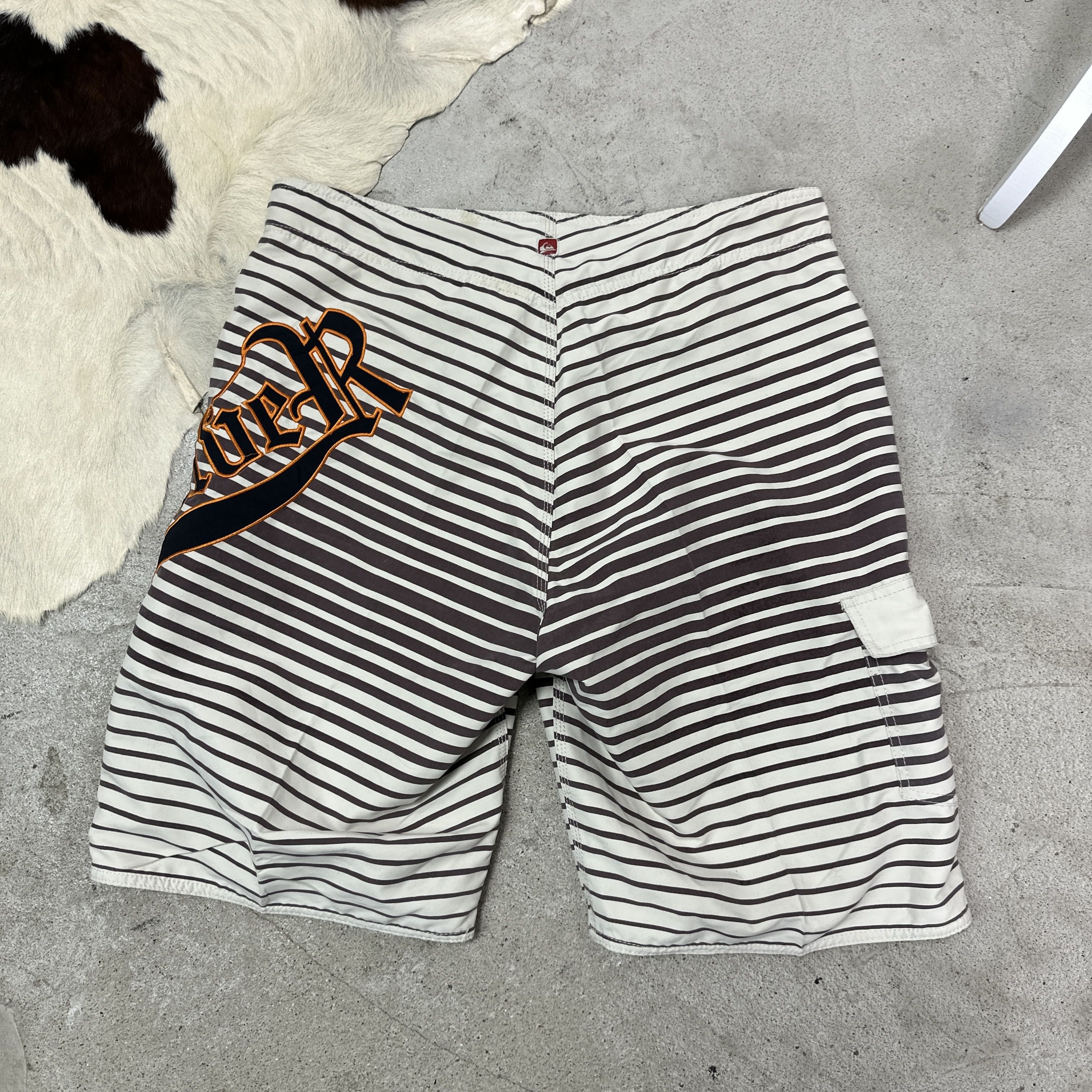 Quiksilver Vintage Striped Streetwear Sporty Quiksilver Shorts Y2K Size US 31 - 5 Thumbnail