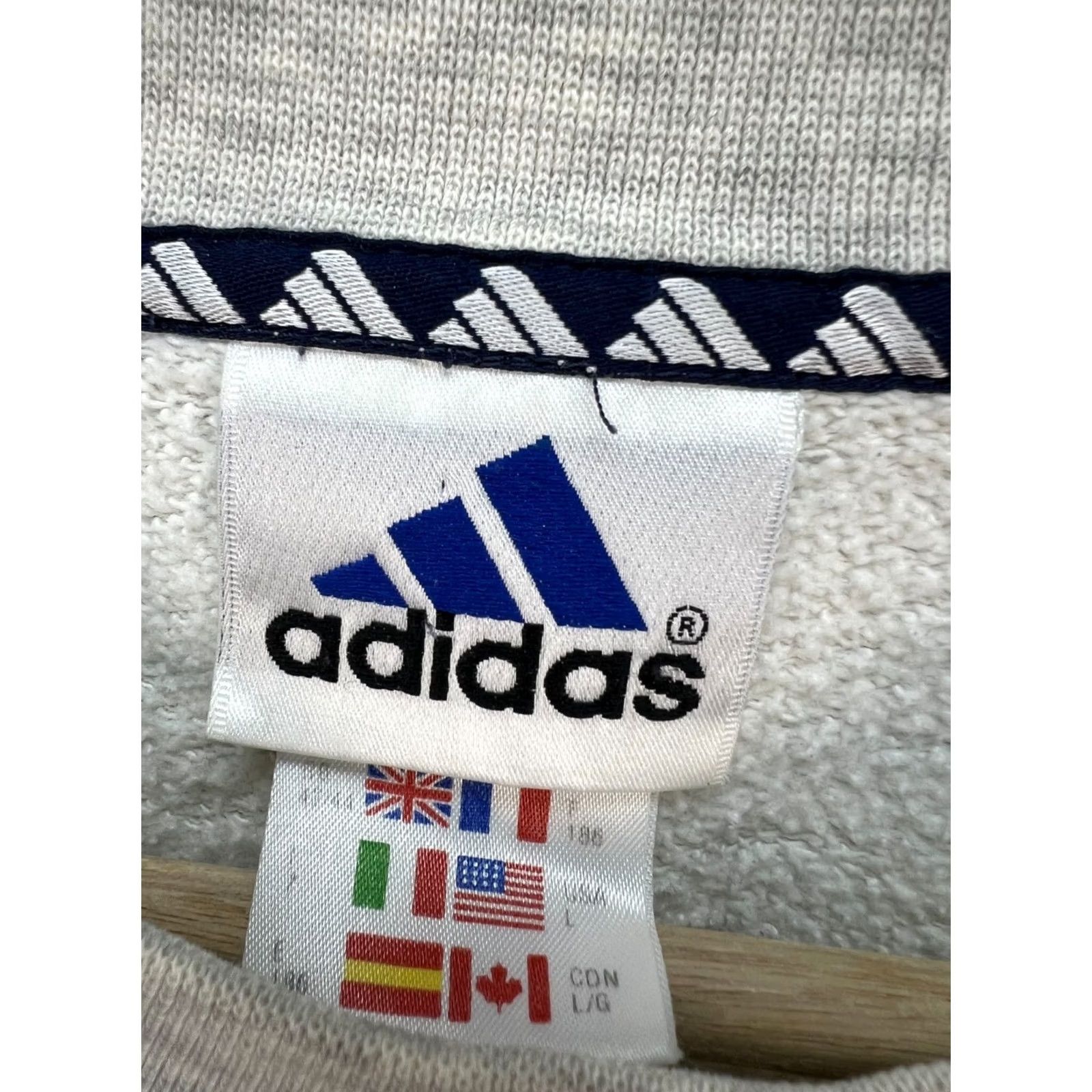Adidas Vintage 90s Adidas Sweatshirt Grey Heather Crewneck Logo Mens Size L Size US L / EU 52-54 / 3 - 3 Thumbnail