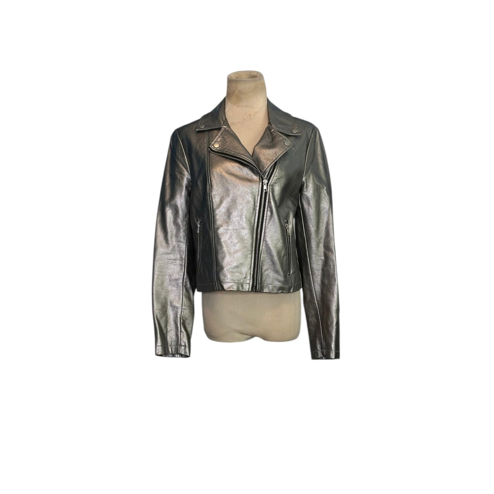 Forever 21 Forever 21 silver vegan leather moto jacket size Medium Size M / US 6-8 / IT 42-44 - 19 Thumbnail