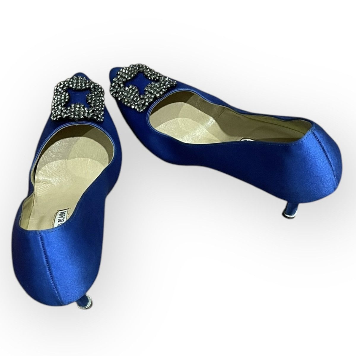 Manolo Blahnik Manolo Blahnik Hangisi 90 Heels Size US 7 / IT 37 - 7 Thumbnail