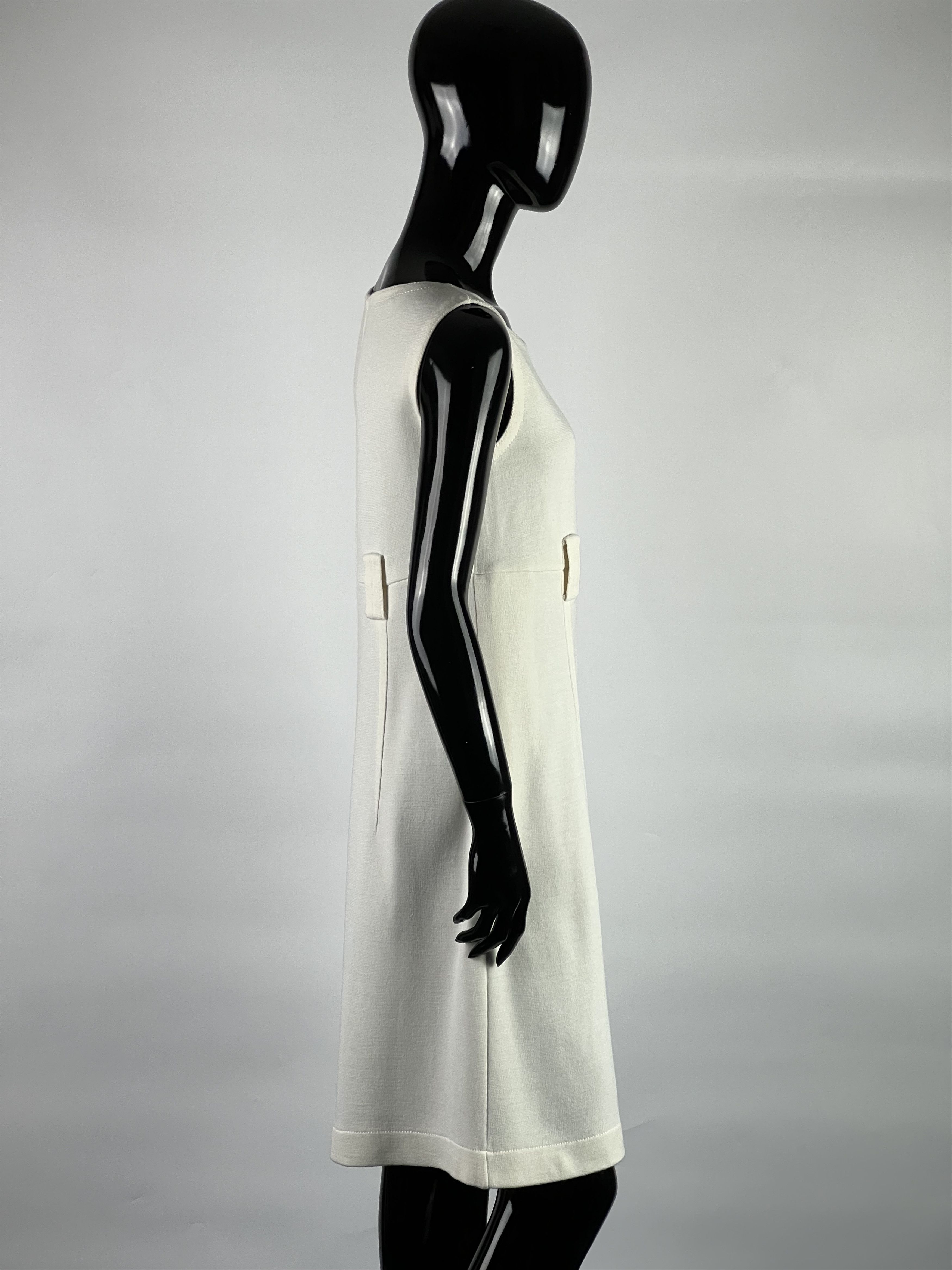 Max Mara Max Mara Studio Ivory Sleeveless Knee Dress Size 42 Size S / US 4 / IT 40 - 2 Thumbnail