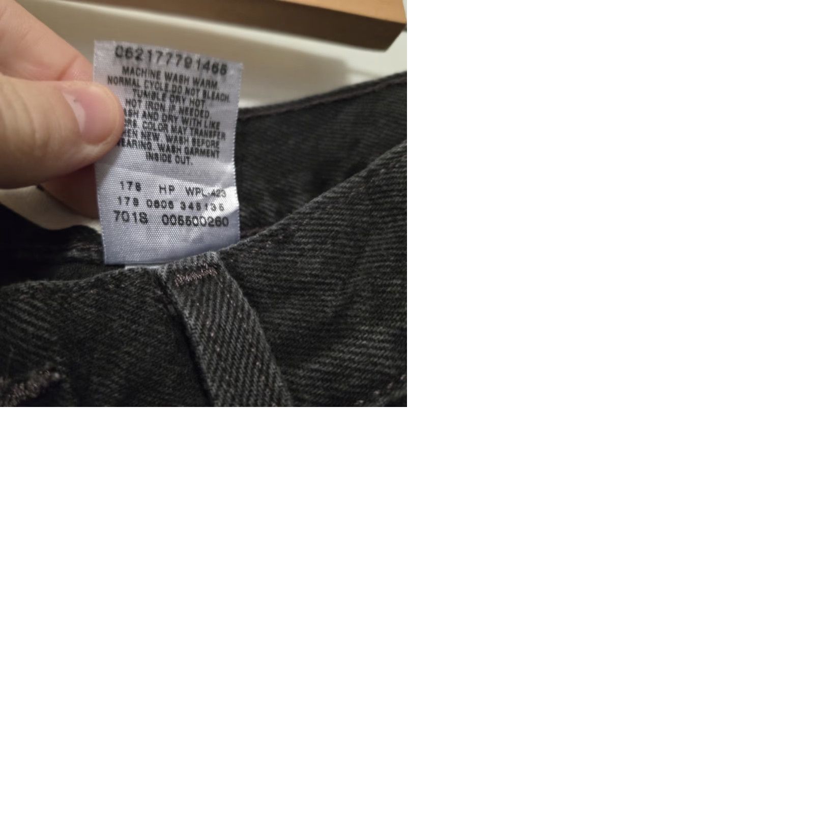 Levi's VINTAGE Levi's 505 Jeans Mens 34x34 Black Wash Relaxed Y2K 90s College Western Levi's 505 Regular Men's Jeans Body Fit Size US 34 / EU 50 - 9 Thumbnail