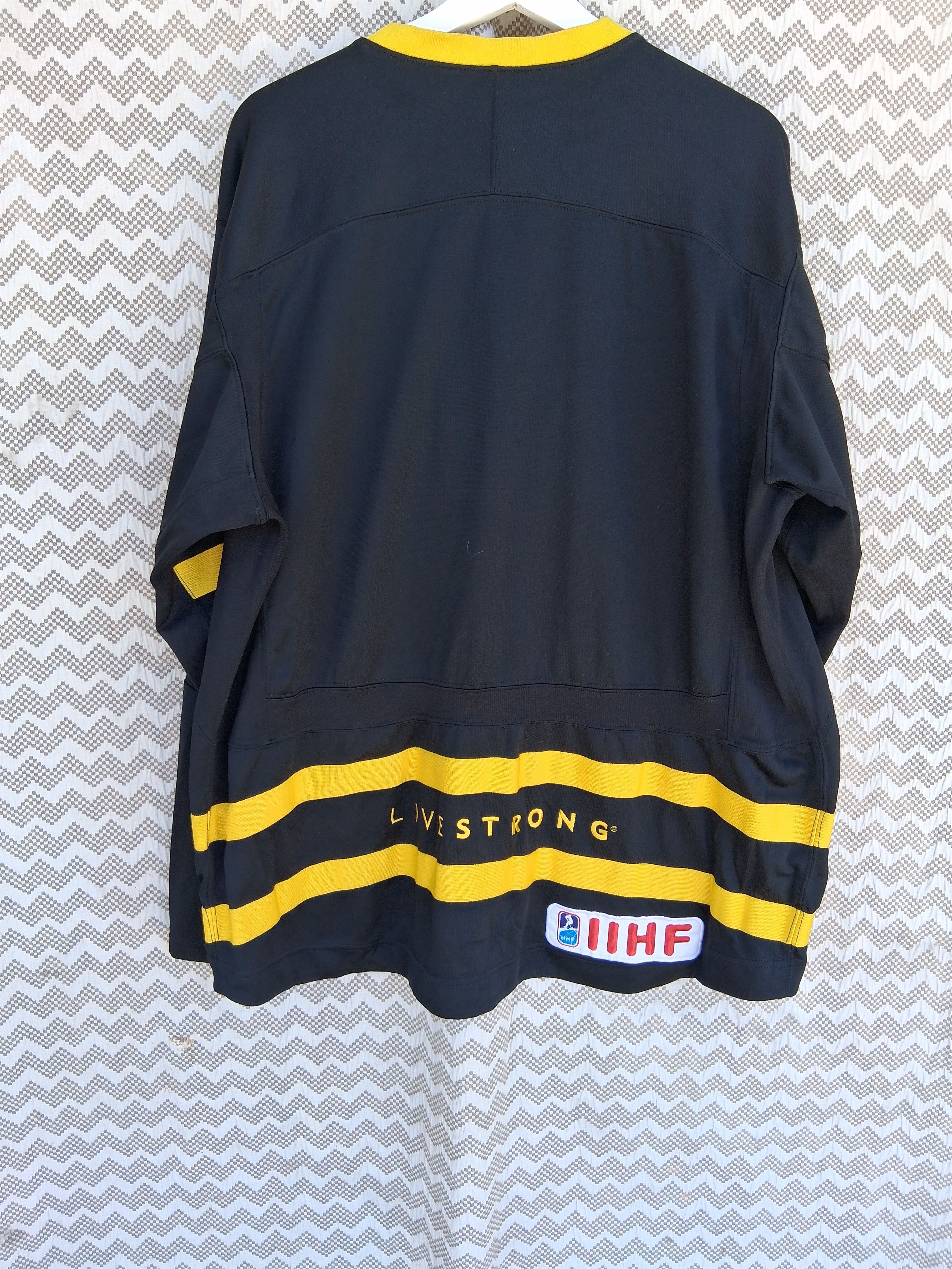 Nike Nike x Team Canada 2013 IHHF Ice Hockey World Champ. Jersey Size US XL / EU 56 / 4 - 5 Thumbnail
