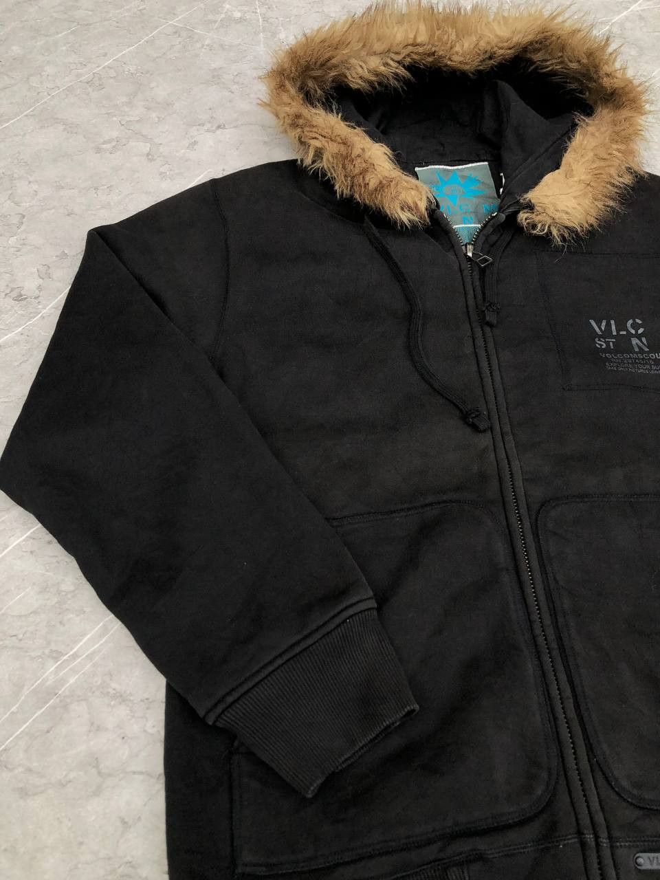 Volcom Vintage Volcom Fur Zip Hoodie Size US S / EU 44-46 / 1 - 3 Thumbnail