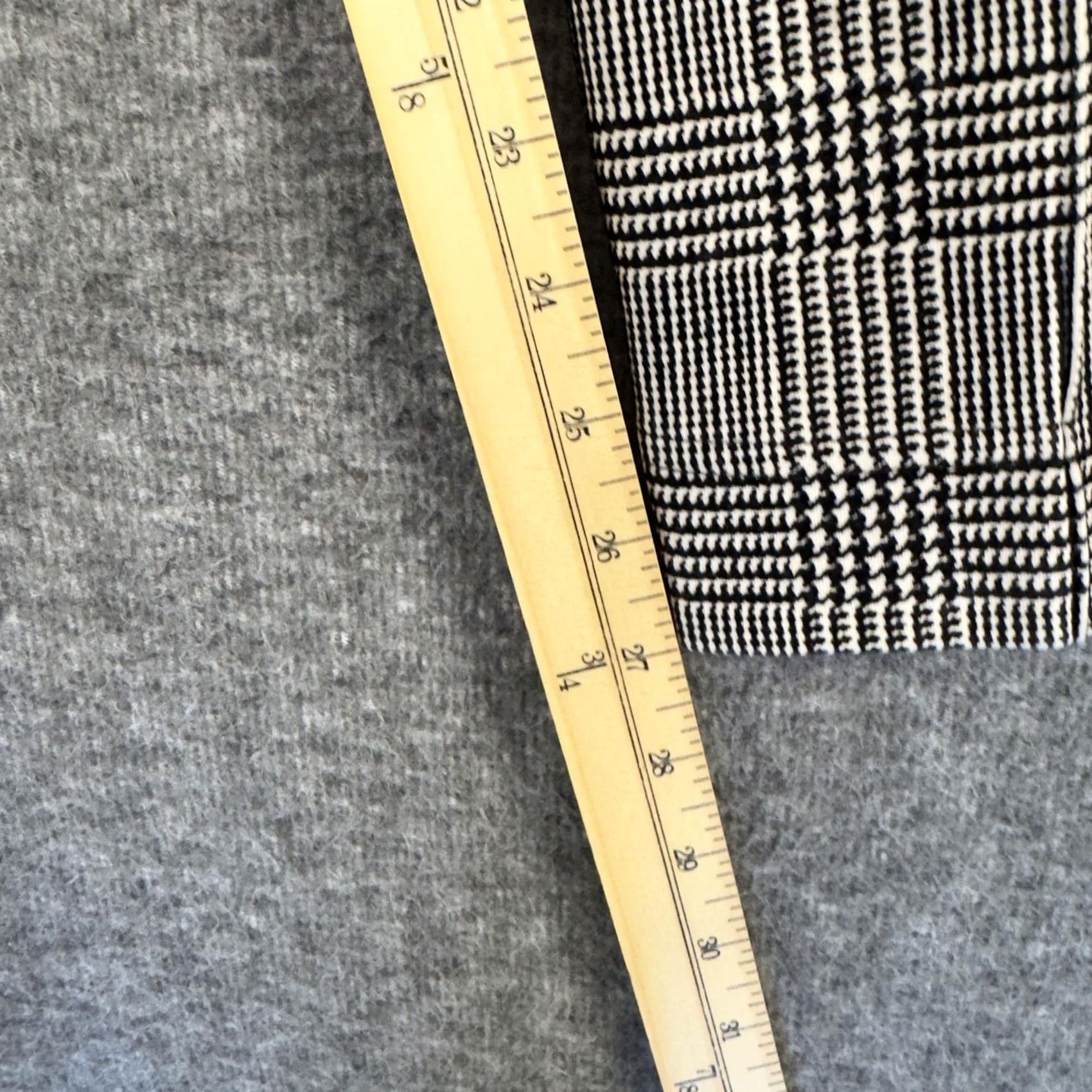Akris Akris Punto Pants Womens 10 Gray Plaid Tapered Ankle Dress Trousers Work Size 32" / US 10 / IT 46 - 8 Thumbnail