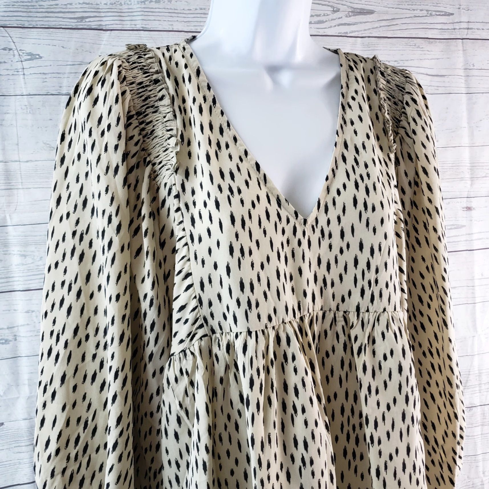 Vintage VICI Blouse Womens Large Black Beige 3/4 Sleeve V-Neck Pullover Regular XS? Wait Size L / US 10 / IT 46 - 2 Thumbnail