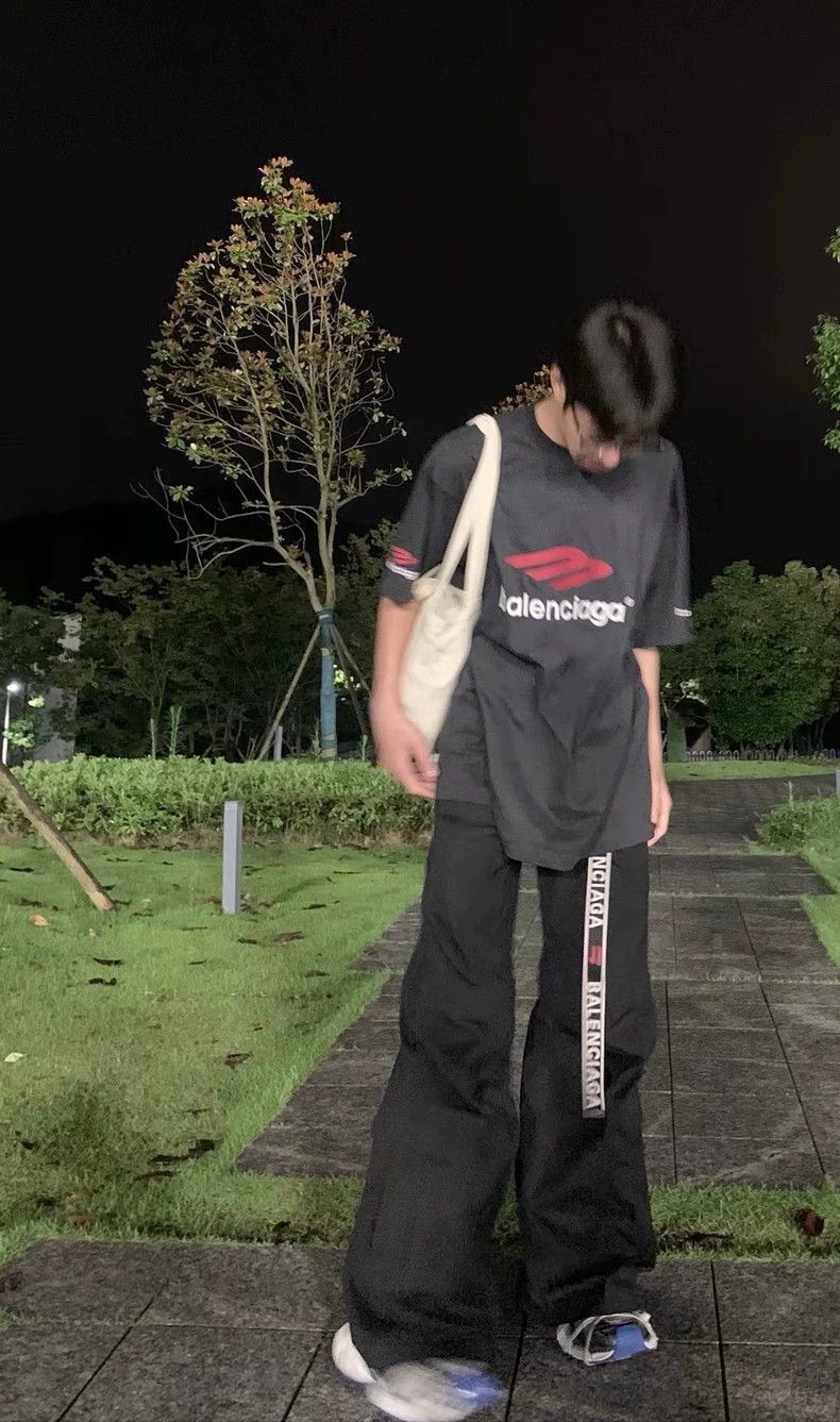 Balenciaga Balenciaga size M Flared Cargo horn overalls Size US 27 - 8 Thumbnail