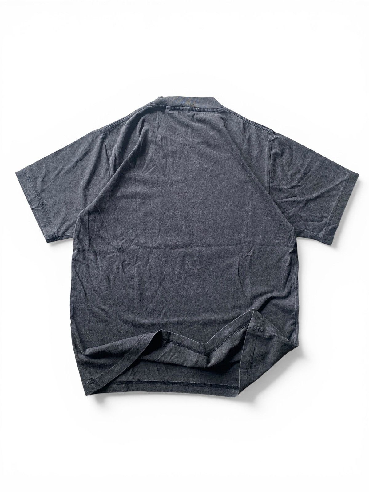 Japanese Brand Rare Berserk The Black Swordsman Anime Graphic Tee Faded Size US M / EU 48-50 / 2 - 6 Thumbnail