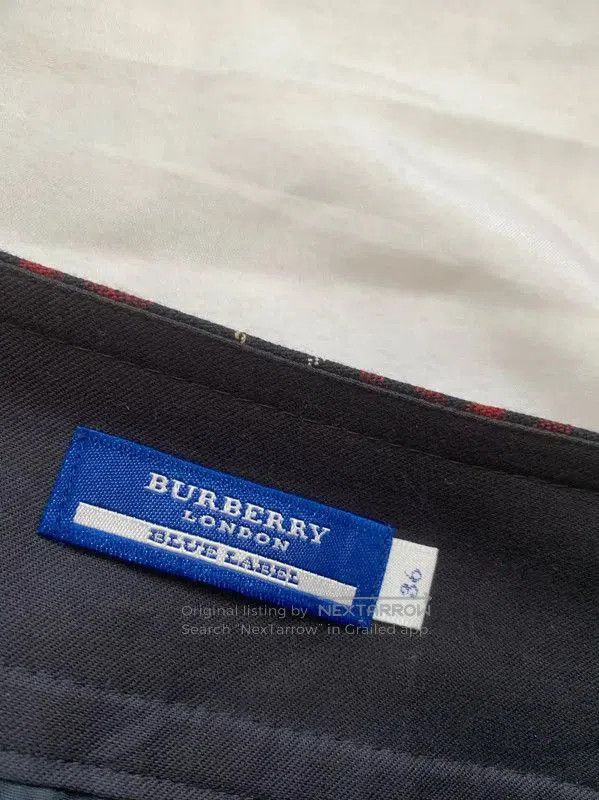 Burberry Burberry Red Plaid Wool Mini Skirt. Size 22" - 3 Thumbnail