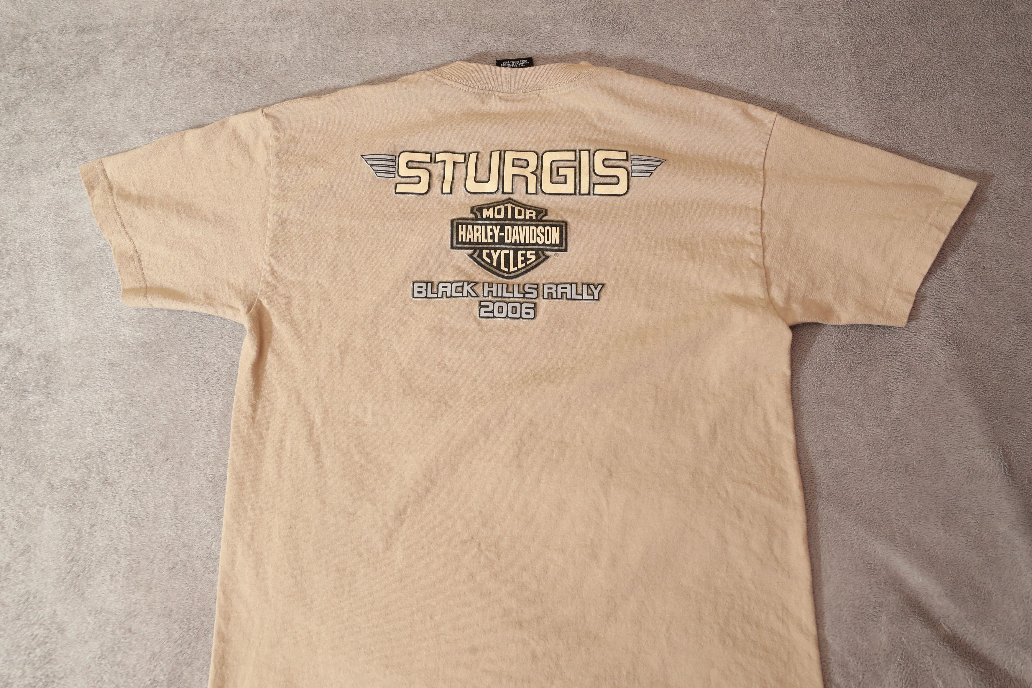 Harley Davidson Harley Davidson See Beautiful South Dakota 2005 Tee (L) Size US L / EU 52-54 / 3 - 11 Thumbnail