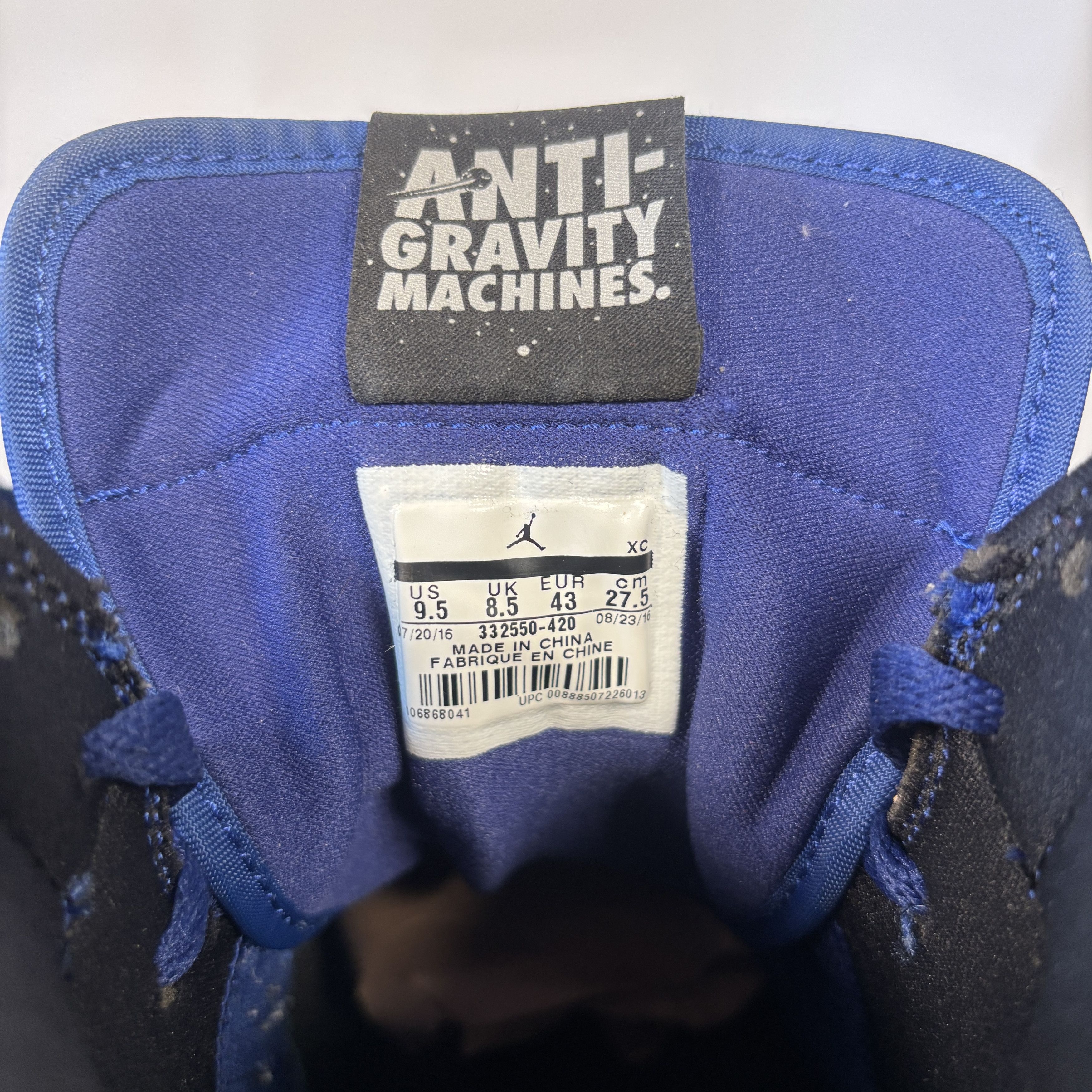 Jordan Brand Nike Air Jordan 1 High Retro Deep Royal 2016 9.5M USED Size US 9.5 / EU 42-43 - 4 Thumbnail