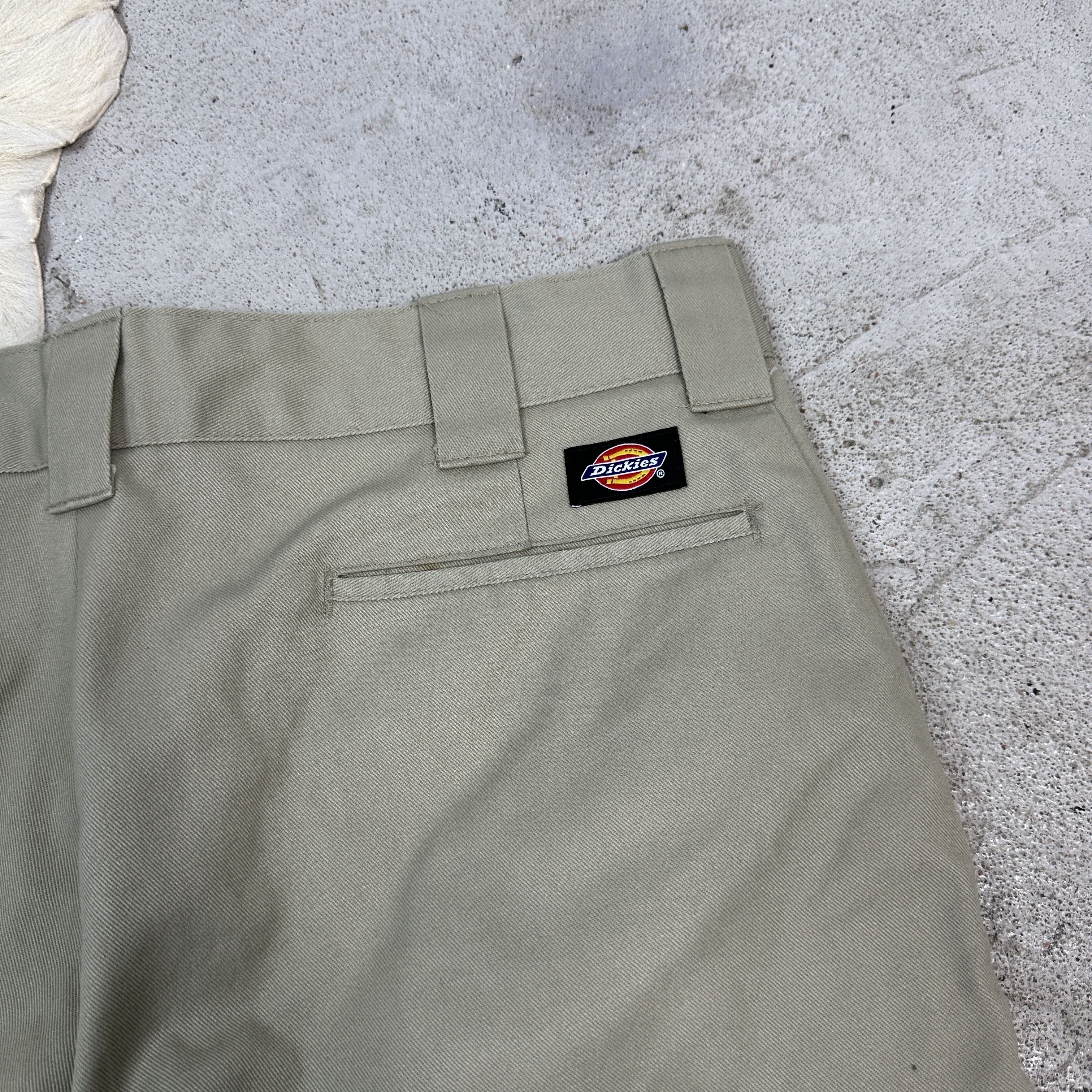 Dickies × Vintage Vintage Streetwear Y2K Casual Dickies Shorts Size 32" / US 10 / IT 46 - 4 Thumbnail