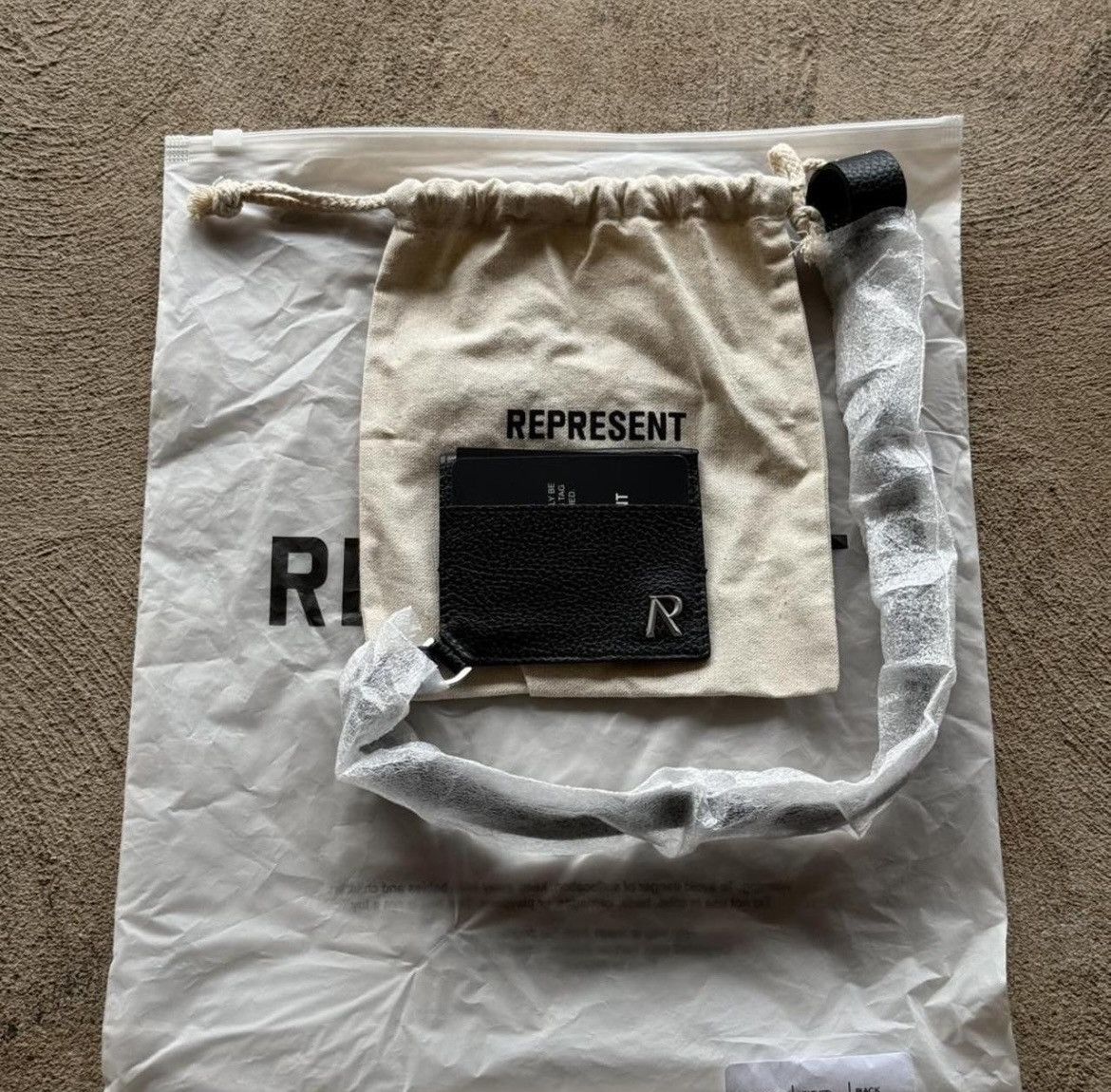 Represent Clo. Initial Belt Cardholder Size ONE SIZE - 1 Thumbnail