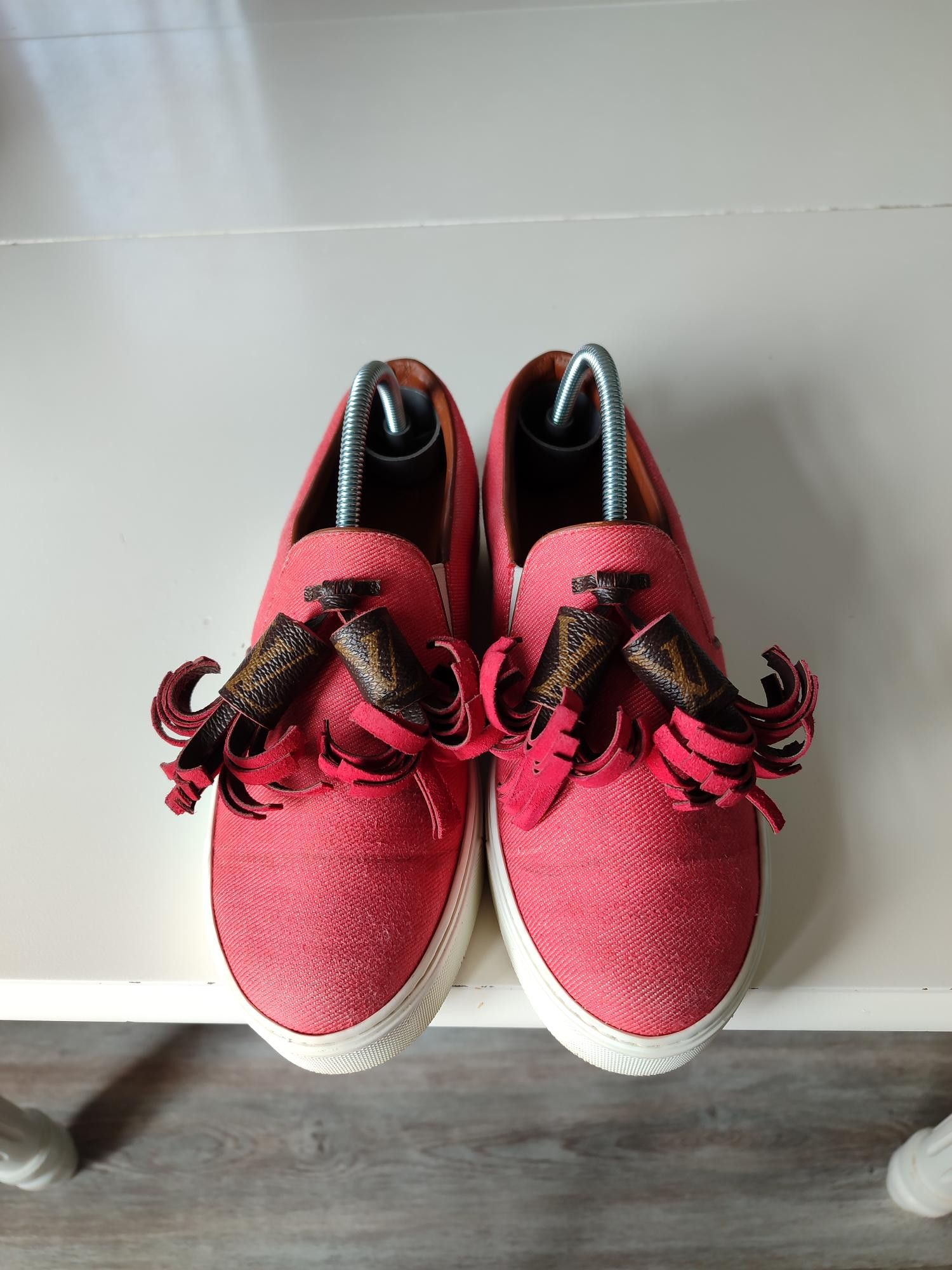 Louis Vuitton SLIP ON LOUIS VUITTON DESTINATION Size US 7 / IT 37 - 4 Thumbnail