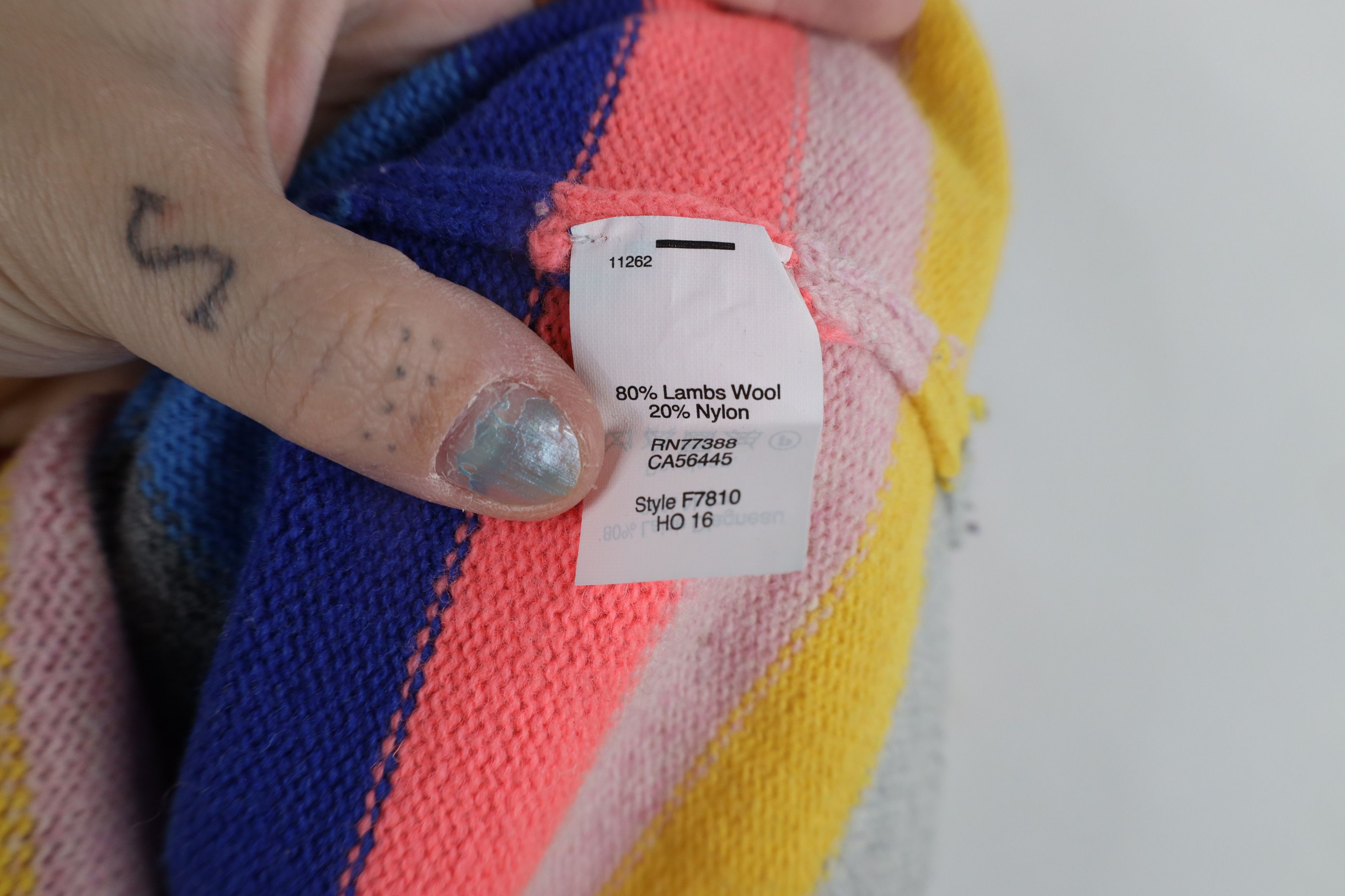 J.Crew × Vintage J Crew Rainbow Striped Lambswool Blend Knit Crewneck Sweater Size S / US 4 / IT 40 - 6 Thumbnail