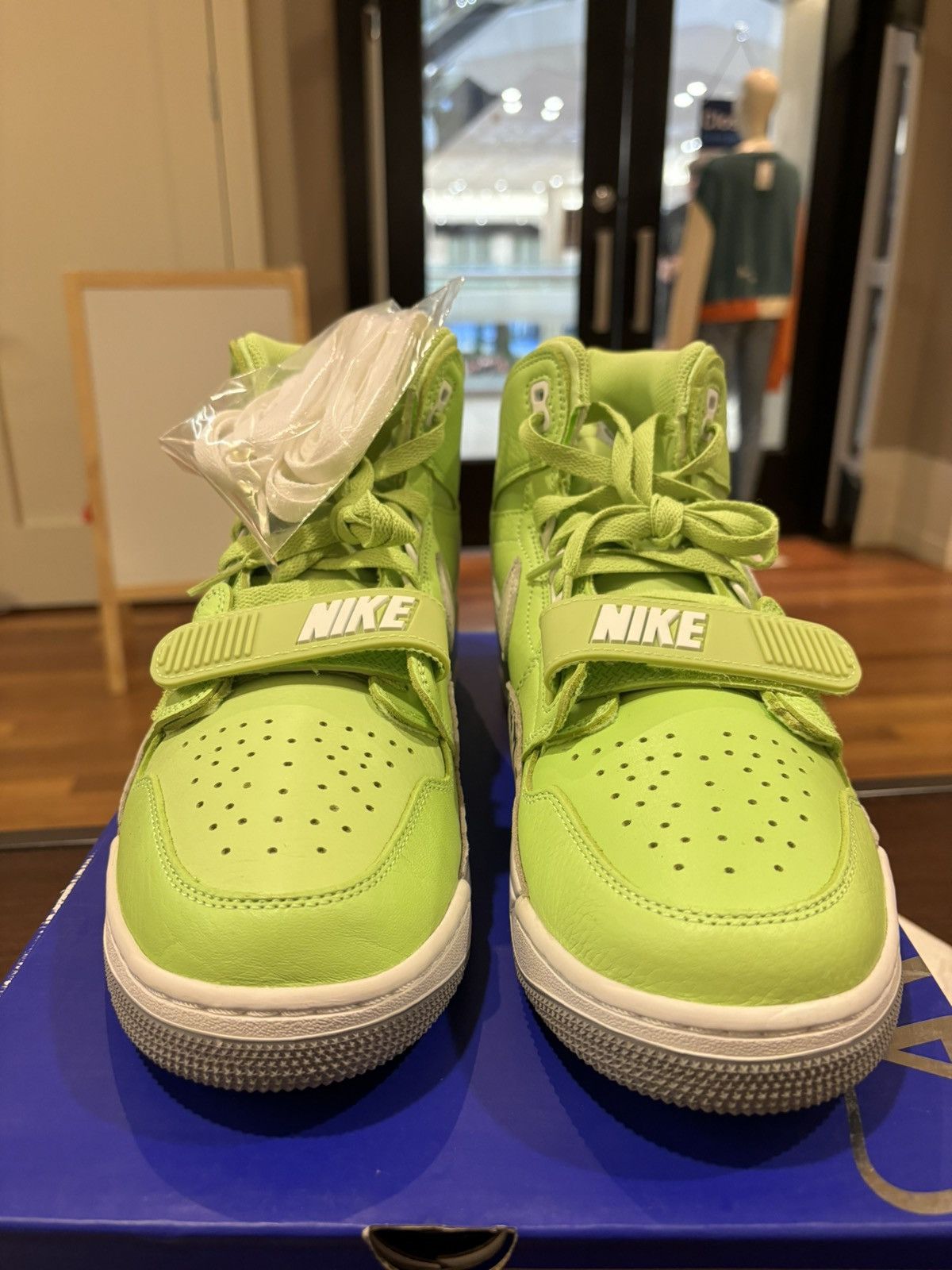 Jordan Brand Jordan Legacy 312 NRG Size US 10.5 / EU 43-44 - 6 Thumbnail