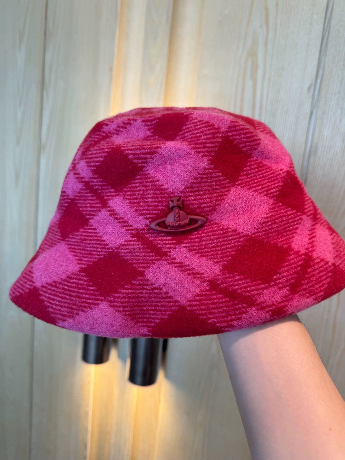 Vivienne Westwood Vivienne Westwood Pink Check Fisherman Cap 100% Wool OS Size ONE SIZE - 2 Thumbnail