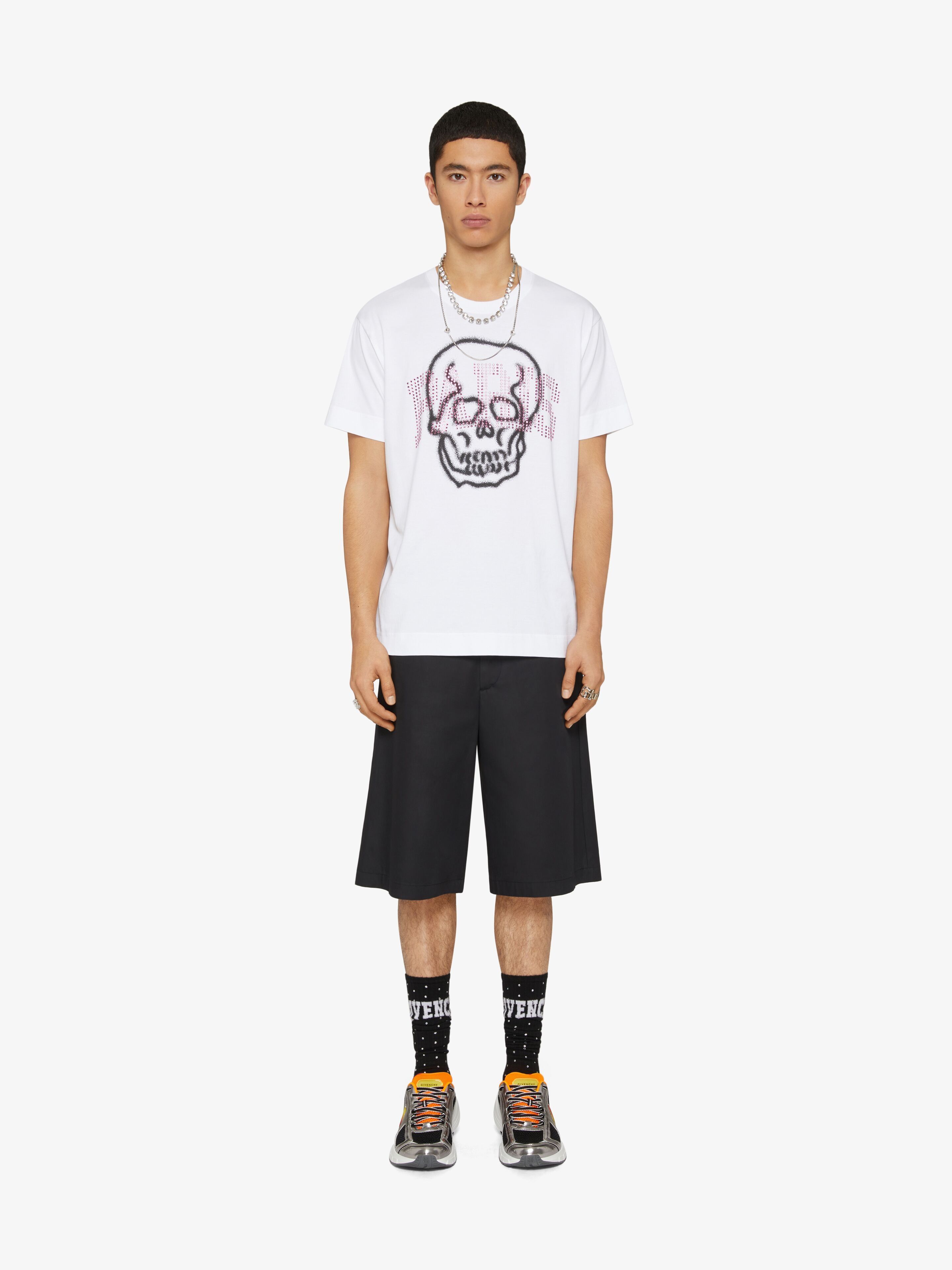 Givenchy o1mle0125 Oversized Fit T-Shirt in White Size US XXL / EU 58 / 5 - 2 Thumbnail