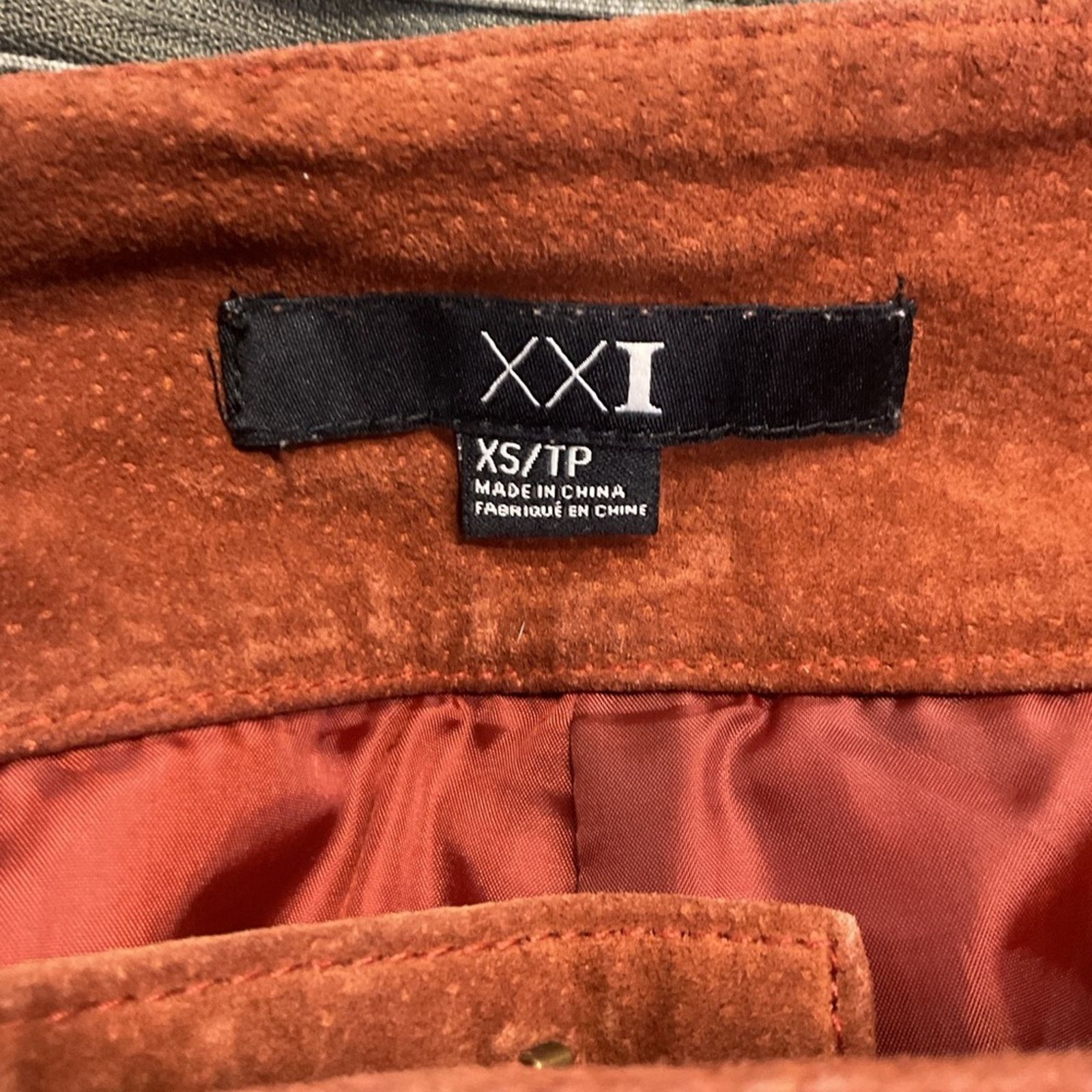 Vintage XXI Women's Faux Suede Micro Shorts Size 28" / US 6 / IT 42 - 3 Thumbnail