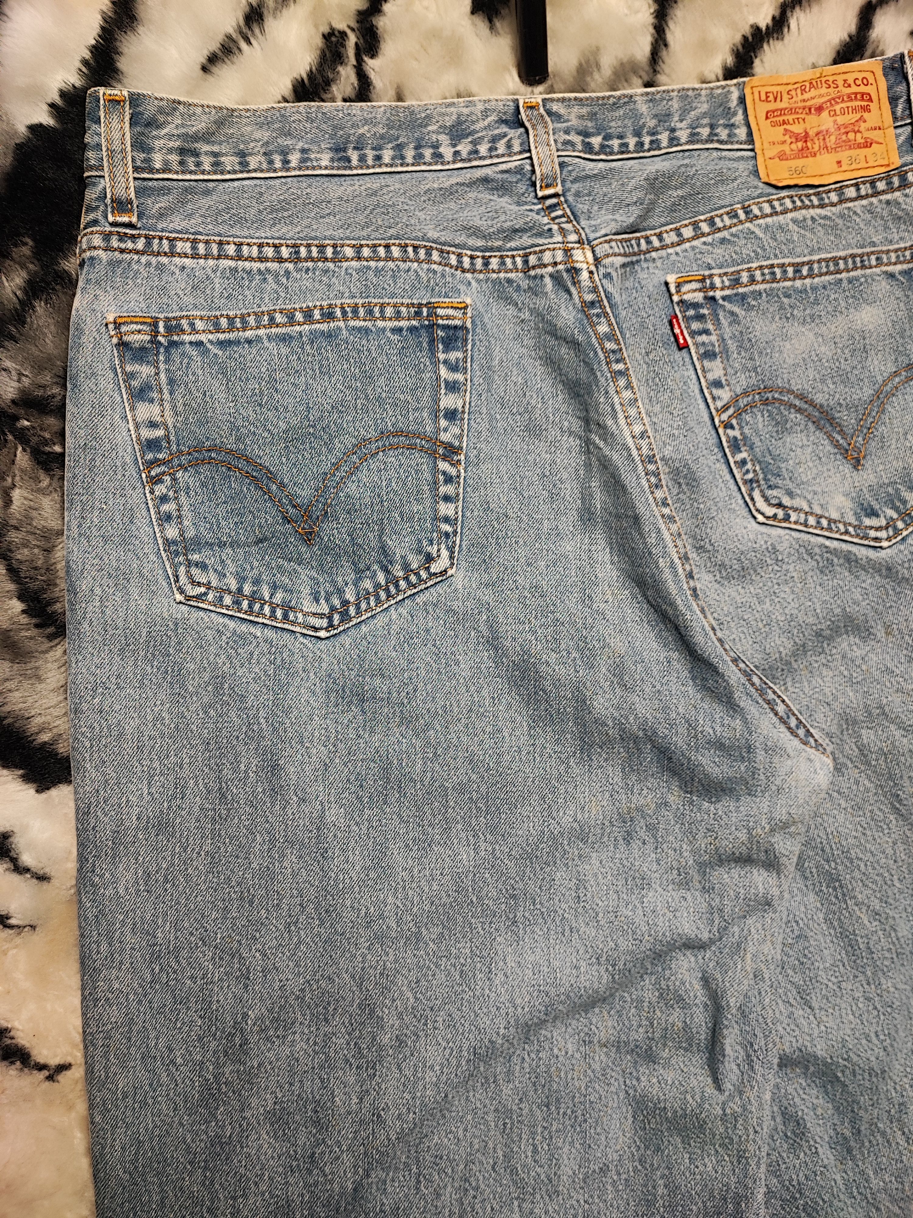Levi's Vintage Levi's 560 Baggy Light Wash Thrashed Distressed ERD Size US 36 / EU 52 - 13 Thumbnail