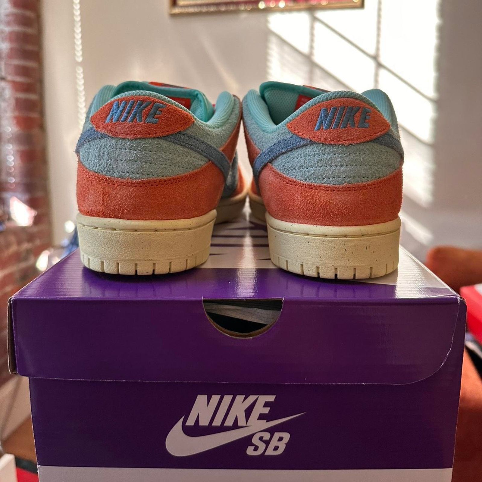 Nike × Supreme Nike SB Dunk Low Orange Emerald Rise Size US 10 / EU 43 - 3 Thumbnail