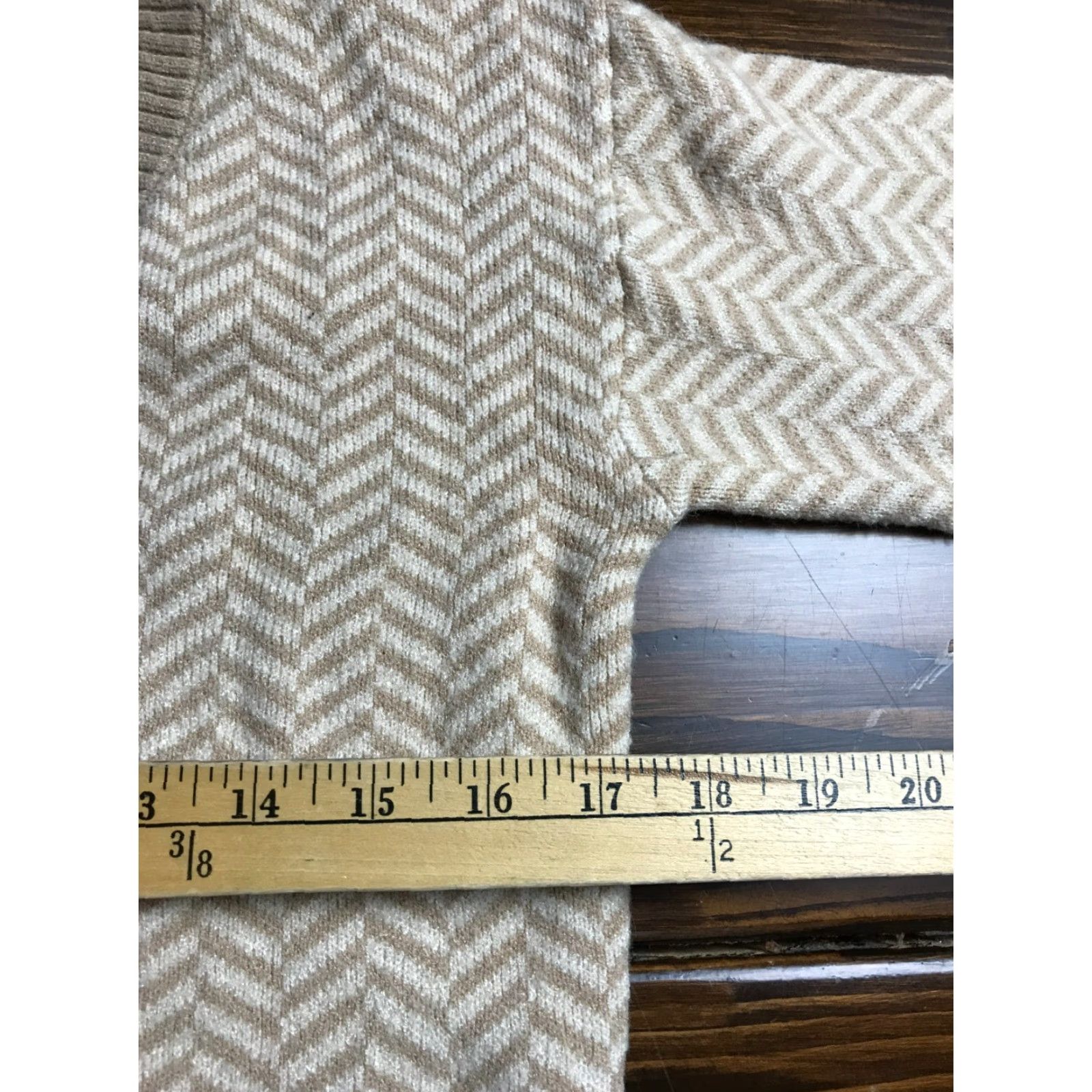 Vintage Sincerely Jules Sweater Cardigan Women's Medium Tan Cream Brown Solid Long Sleeve Casual Fall Spring Summer Regular Fit Womens Size M / US 6-8 / IT 42-44 - 3 Thumbnail