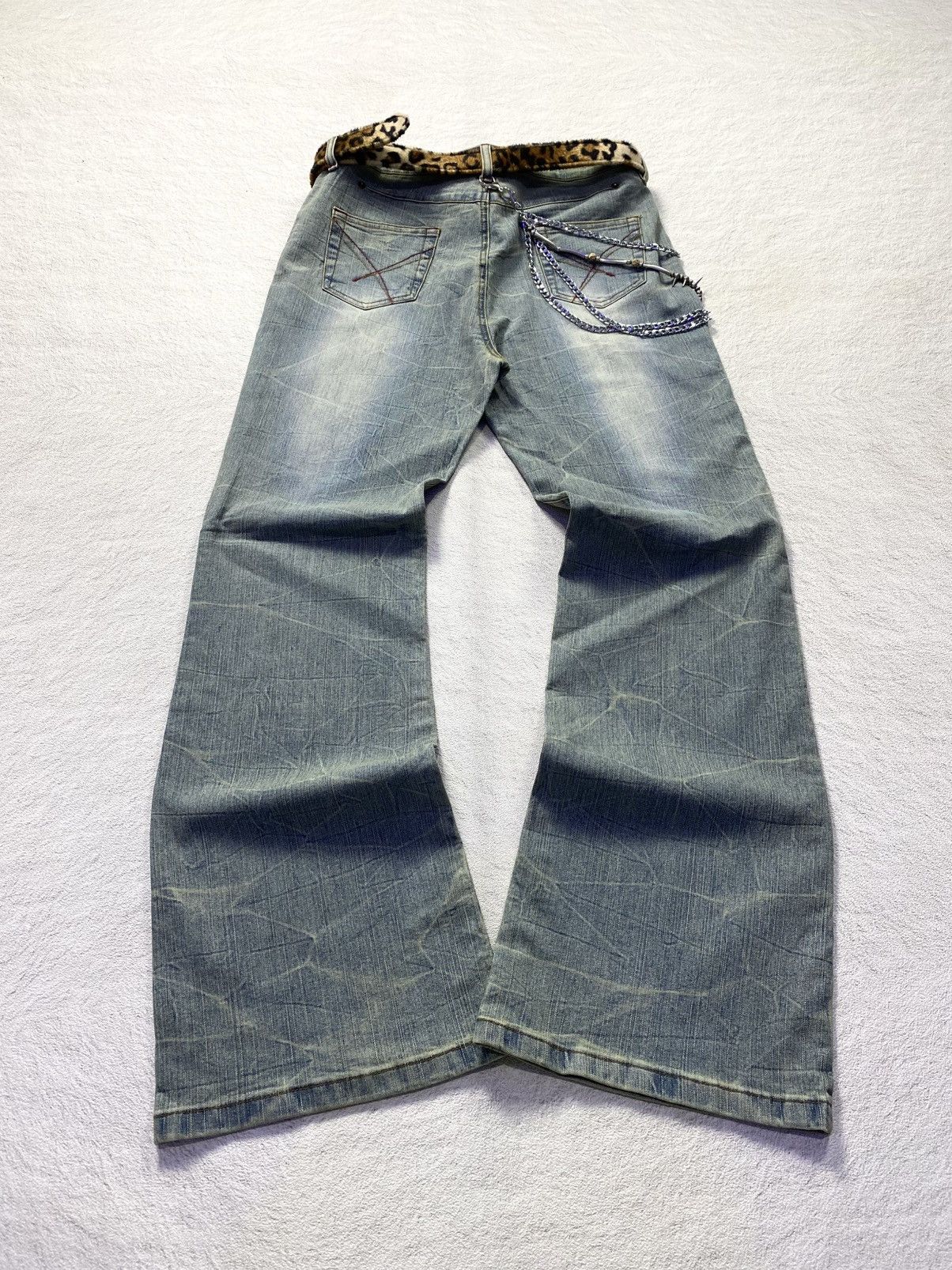 If Six Was Nine × Japanese Brand × Tornado Mart Japanese super flared washed jean Size US 32 / EU 48 - 2 Thumbnail