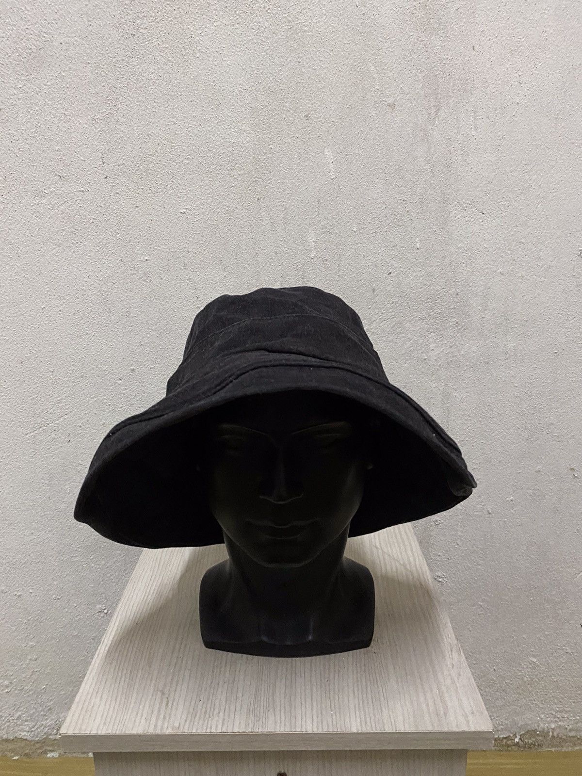 Japanese Brand Japanese Brand Closshi Plain Bucket Hat Size ONE SIZE - 2 Thumbnail