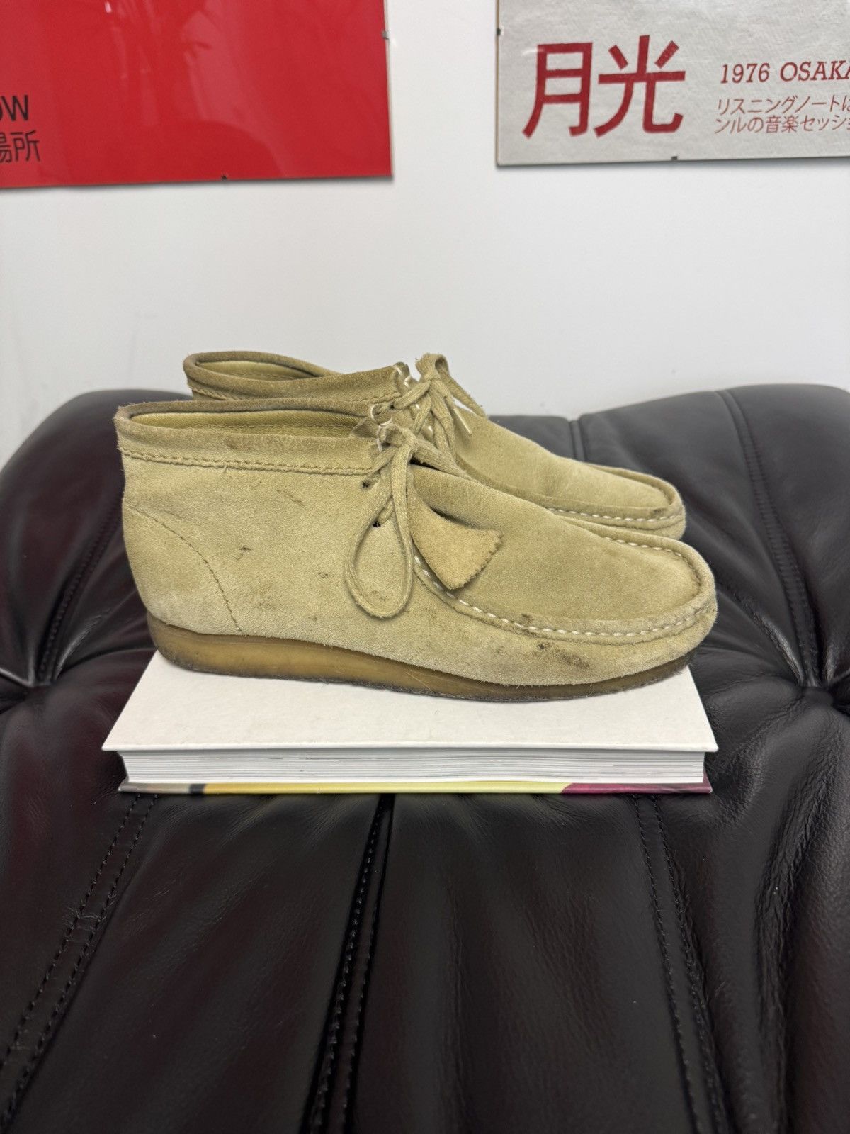Clarks Clarks wallabee boot suede casual old money streetwear rare Size US 9 / EU 42 - 4 Thumbnail