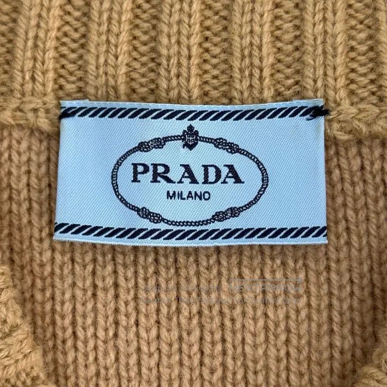 Prada Prada Camel-coloured hard rubber logo sheep wool sweater Size XS / US 0-2 / IT 36-38 - 5 Thumbnail