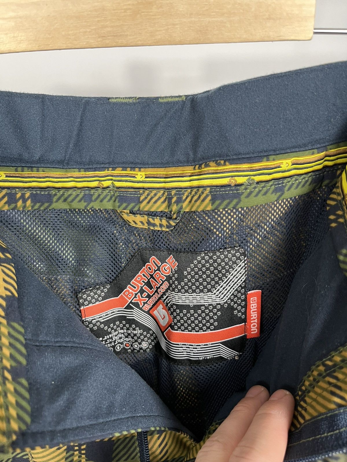 Burton Burton Plaid Snowboard Pants Cargo Shell XL Size US 36 / EU 52 - 10 Thumbnail