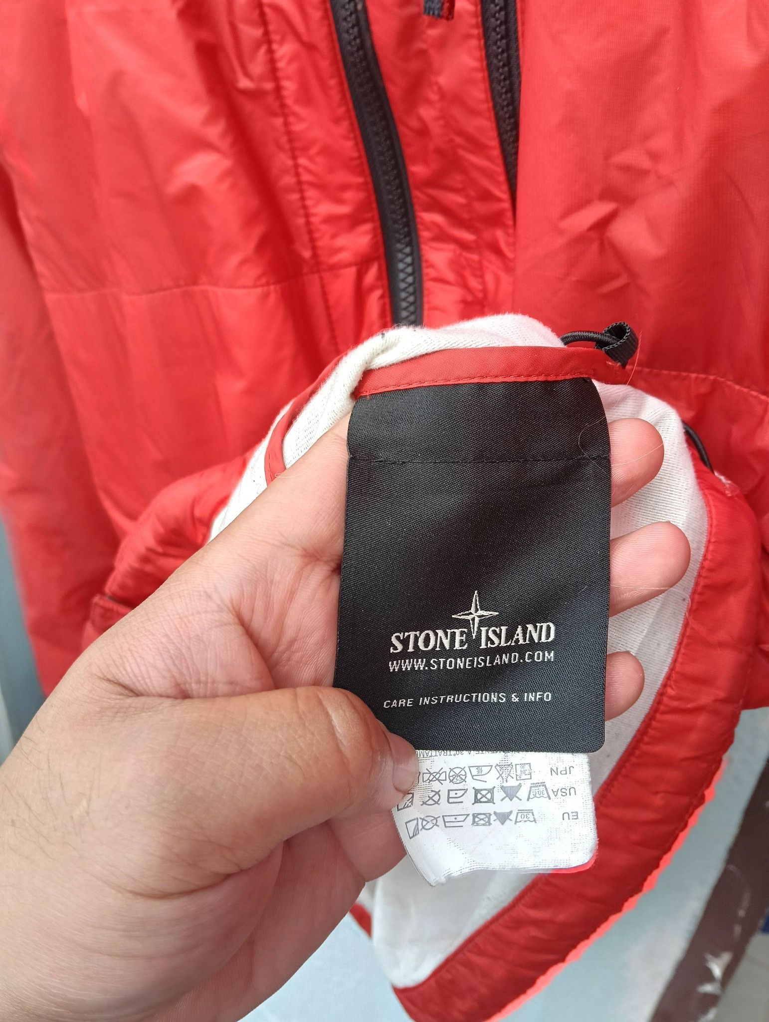 Stone Island Stone Island Red Micro Ripstop Quilted Jacket XL Size US L / EU 52-54 / 3 - 6 Thumbnail