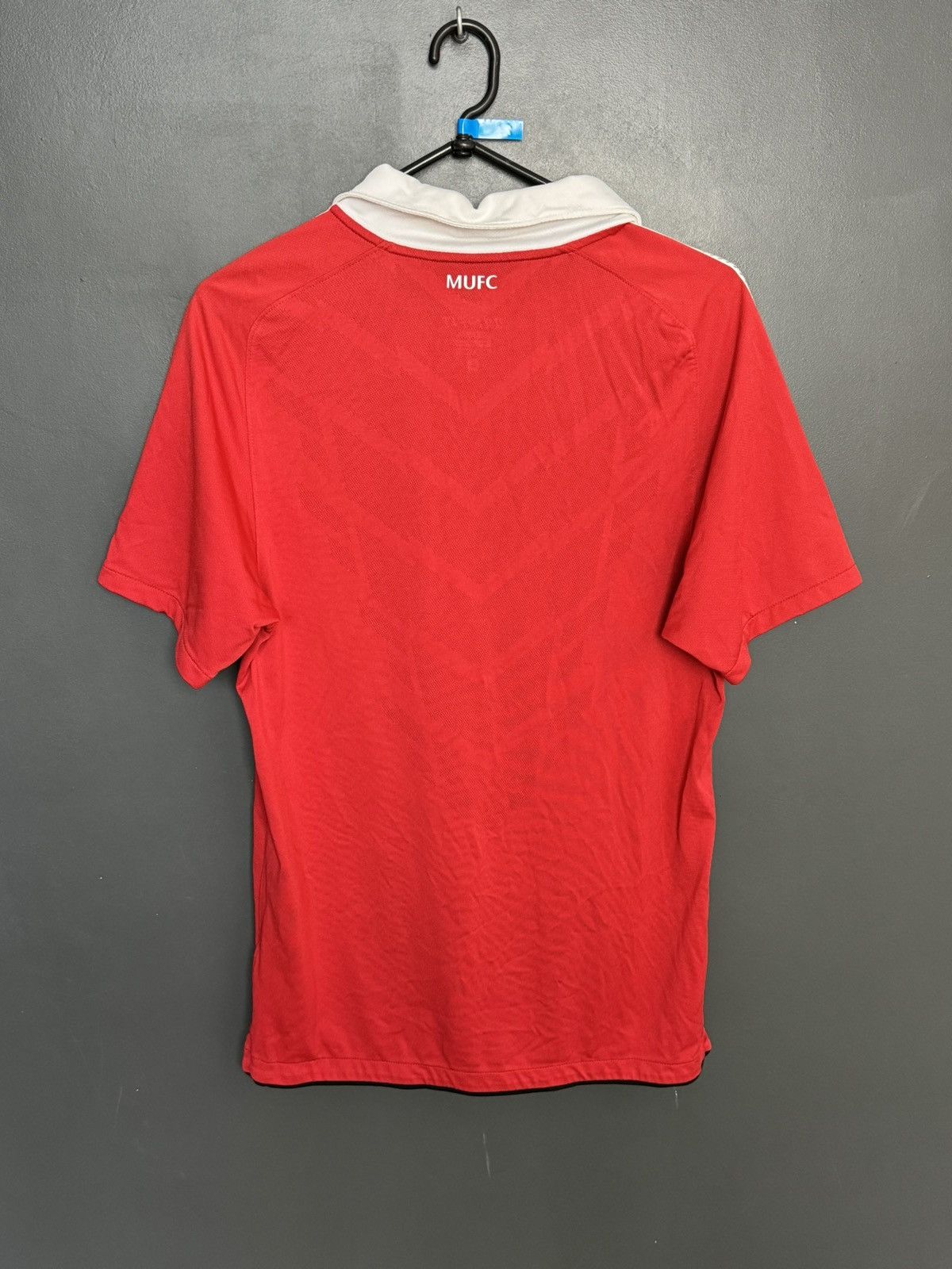 Nike Manchester United 10/11 Home Football Jersey T-Shirt Size US S / EU 44-46 / 1 - 2 Thumbnail