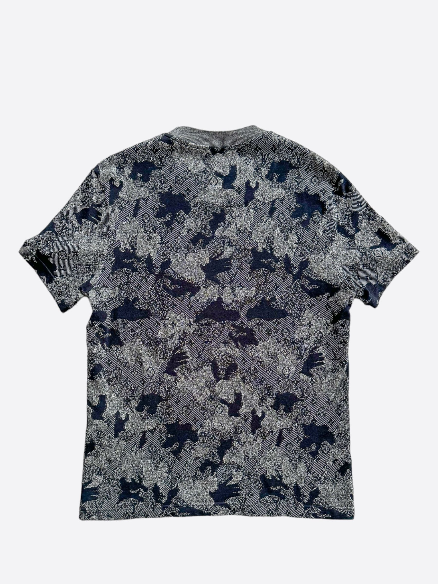 Louis Vuitton Louis Vuitton Grey Camouflage Monogram T-Shirt Size US L / EU 52-54 / 3 - 2 Thumbnail