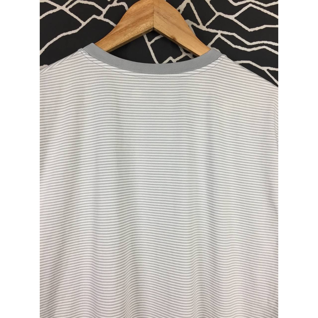 Uniqlo Uniqlo AIRism Crew Neck Short Sleeve Stripe Tee Size US L / EU 52-54 / 3 - 5 Thumbnail