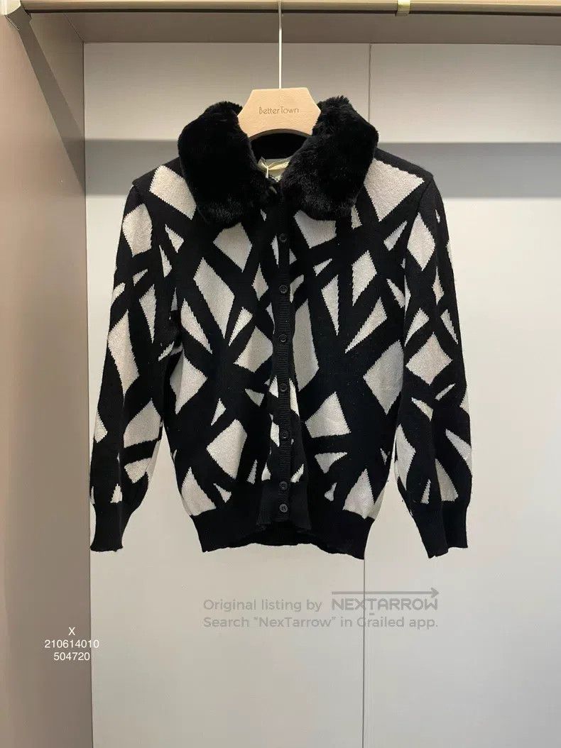 Valentino Valentino Black and white cashmere long-sleeved sweater ca Size L / US 10 / IT 46 - 1 Thumbnail
