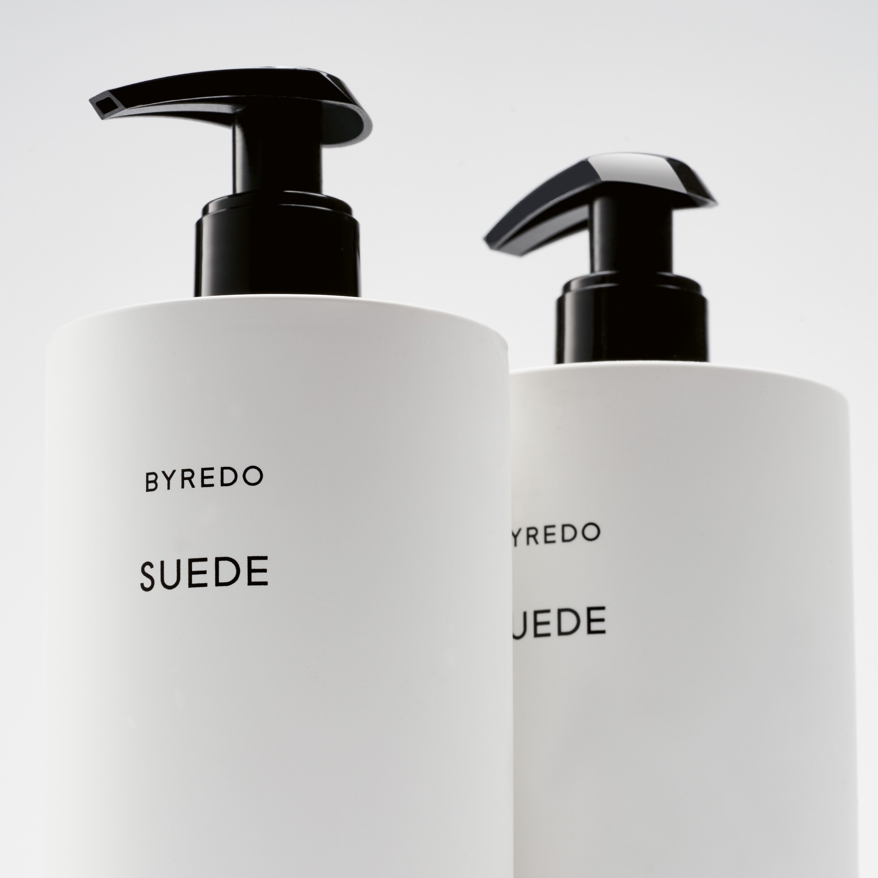 Byredo Byredo Suede Hand Lotion 450 ml Size ONE SIZE - 3 Thumbnail