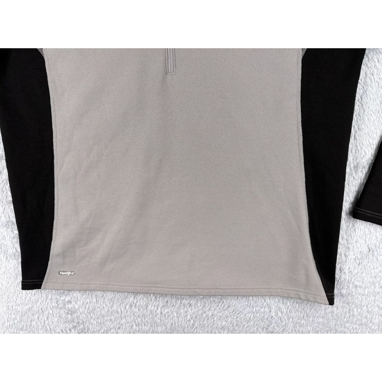 The North Face The North Face Sweater Men XL Gray Black Button Mock Neck Pullover Knit Polyester Vaporwick Casual, Travel, Workwear Mens Size US XL / EU 56 / 4 - 5 Thumbnail