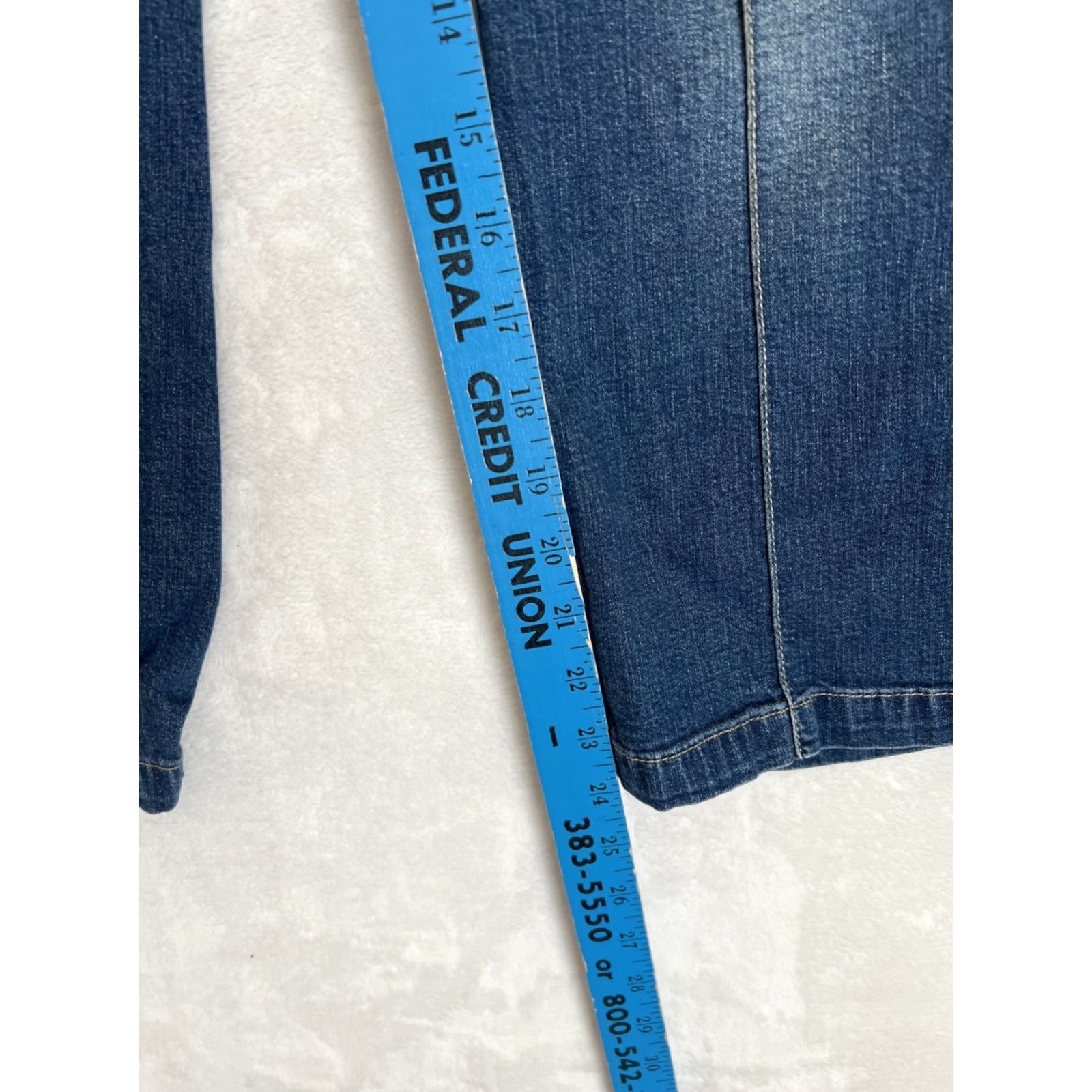 Guess VINTAGE GUESS Capri Jeans Women's 27 Low Rise Blue Y2K Size 27" / US 4 / IT 40 - 2 Thumbnail