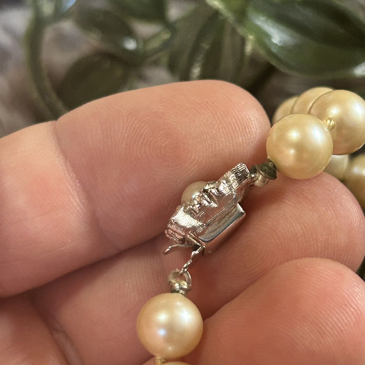 Vintage Vintage 1940s-50s Deltah Fine Simulated pearl necklace Size ONE SIZE - 9 Thumbnail