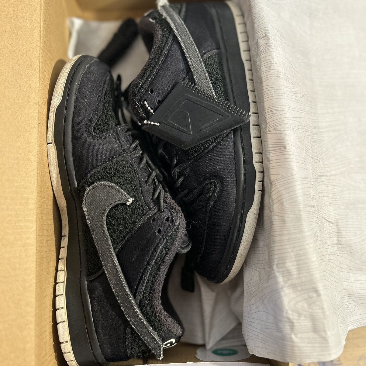 Nike Nike SB Dunk Low Pro Gnarhunters Qs Size US 6.5 / EU 39-40 - 7 Thumbnail