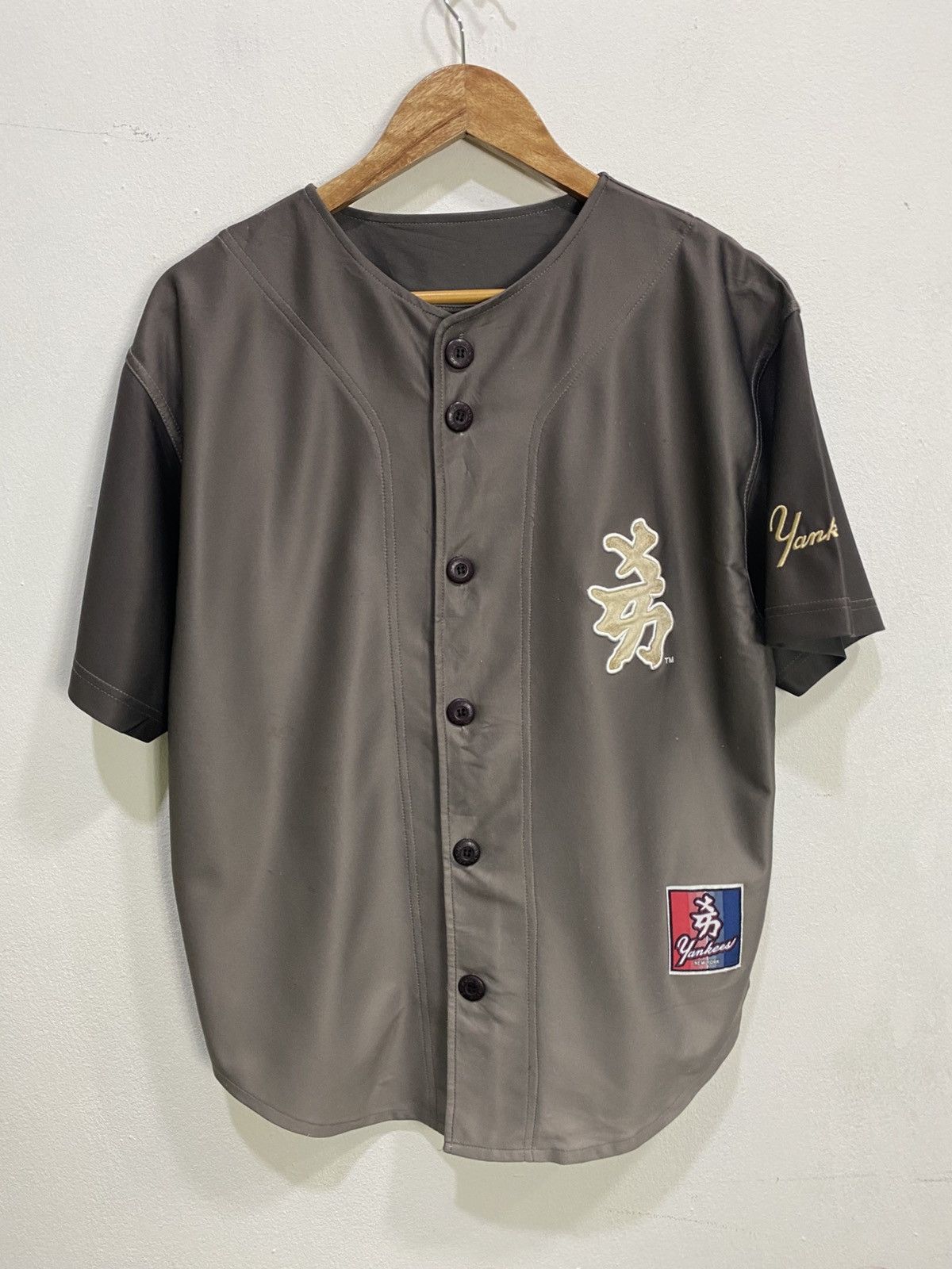 New York Yankees New york yankees baseball jerseys Size US L / EU 52-54 / 3 - 5 Thumbnail