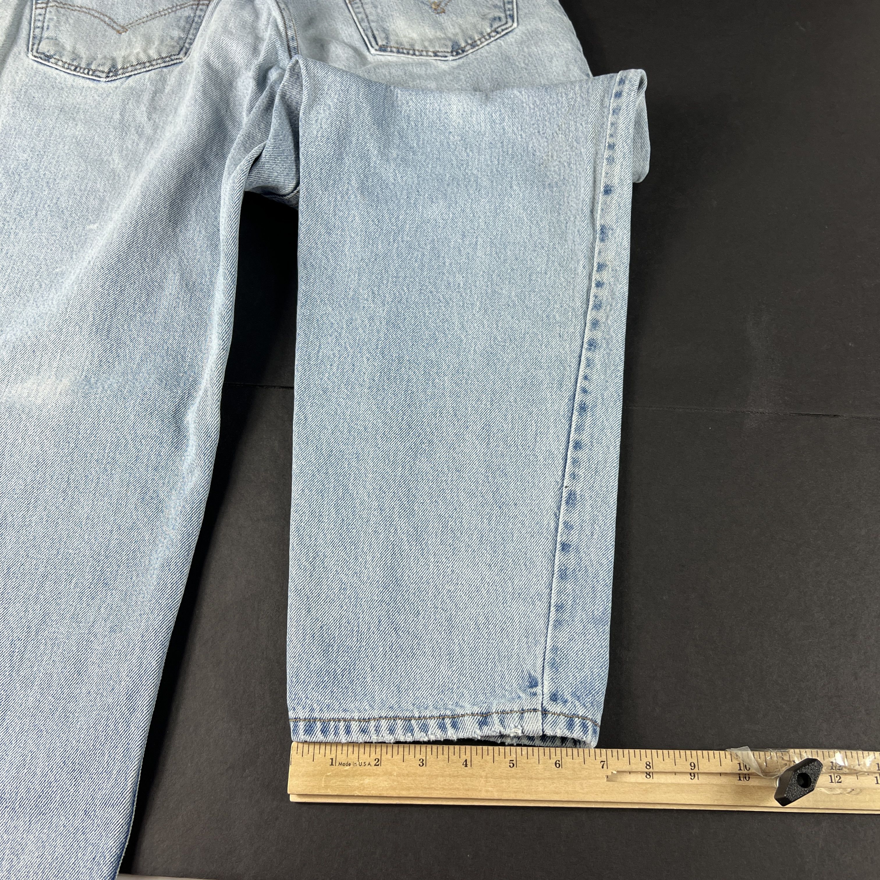 Levi's × Vintage VTG 90s Levi's Jeans 560 Loose Tapered Blue Distressed Denim Size US 32 / EU 48 - 16 Thumbnail