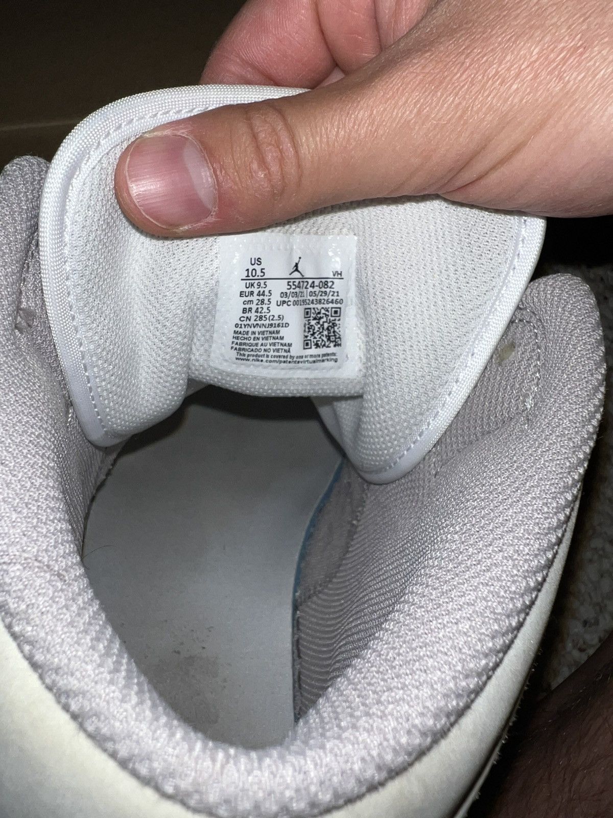 Jordan Brand Jordan 1 Linen Size US 10.5 / EU 43-44 - 6 Thumbnail