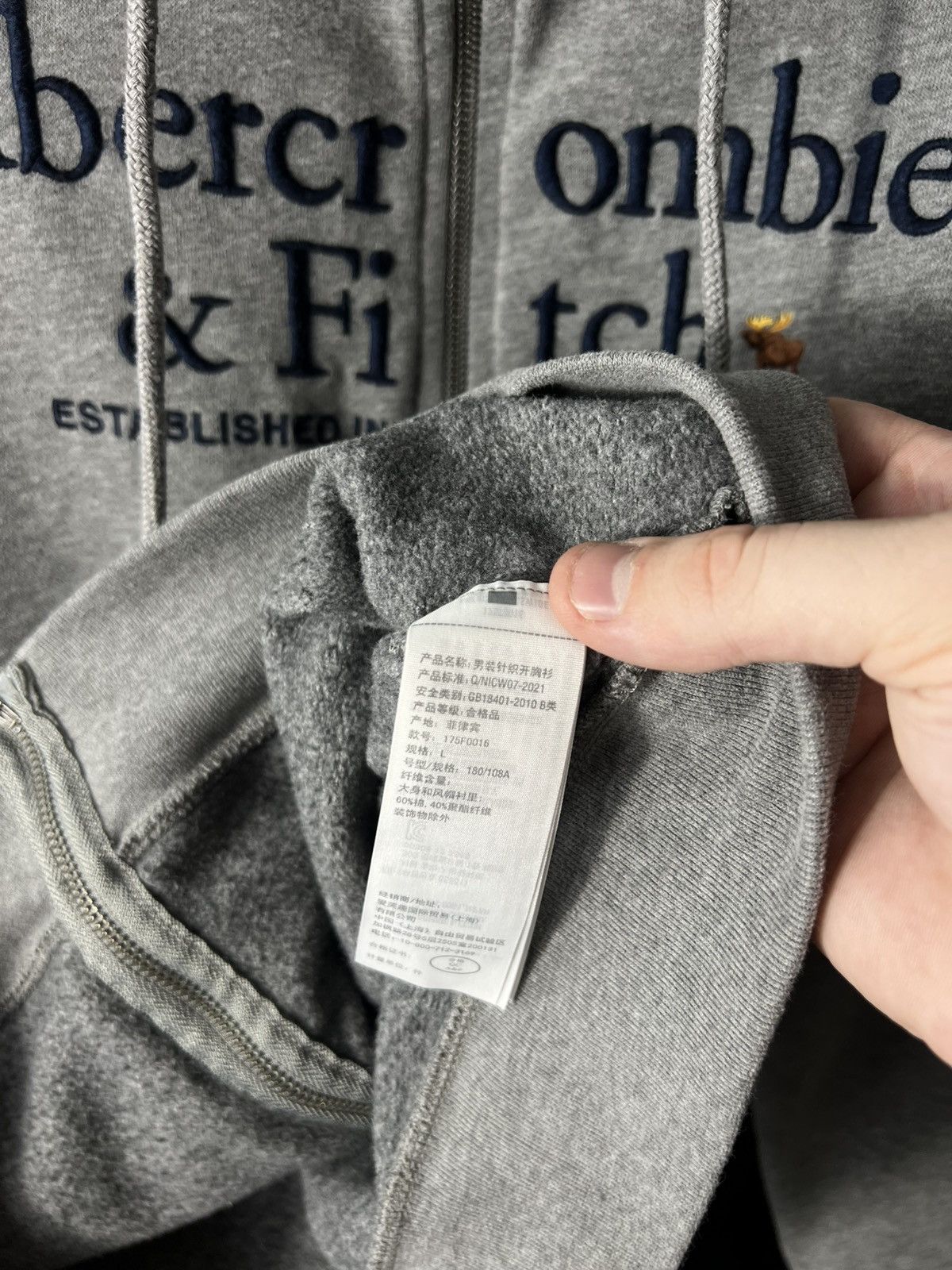 Abercrombie & Fitch 🦌 Abercrombie & Fitch Full-Zip Hoodie – Size L – Relaxed Fit Size US L / EU 52-54 / 3 - 7 Thumbnail