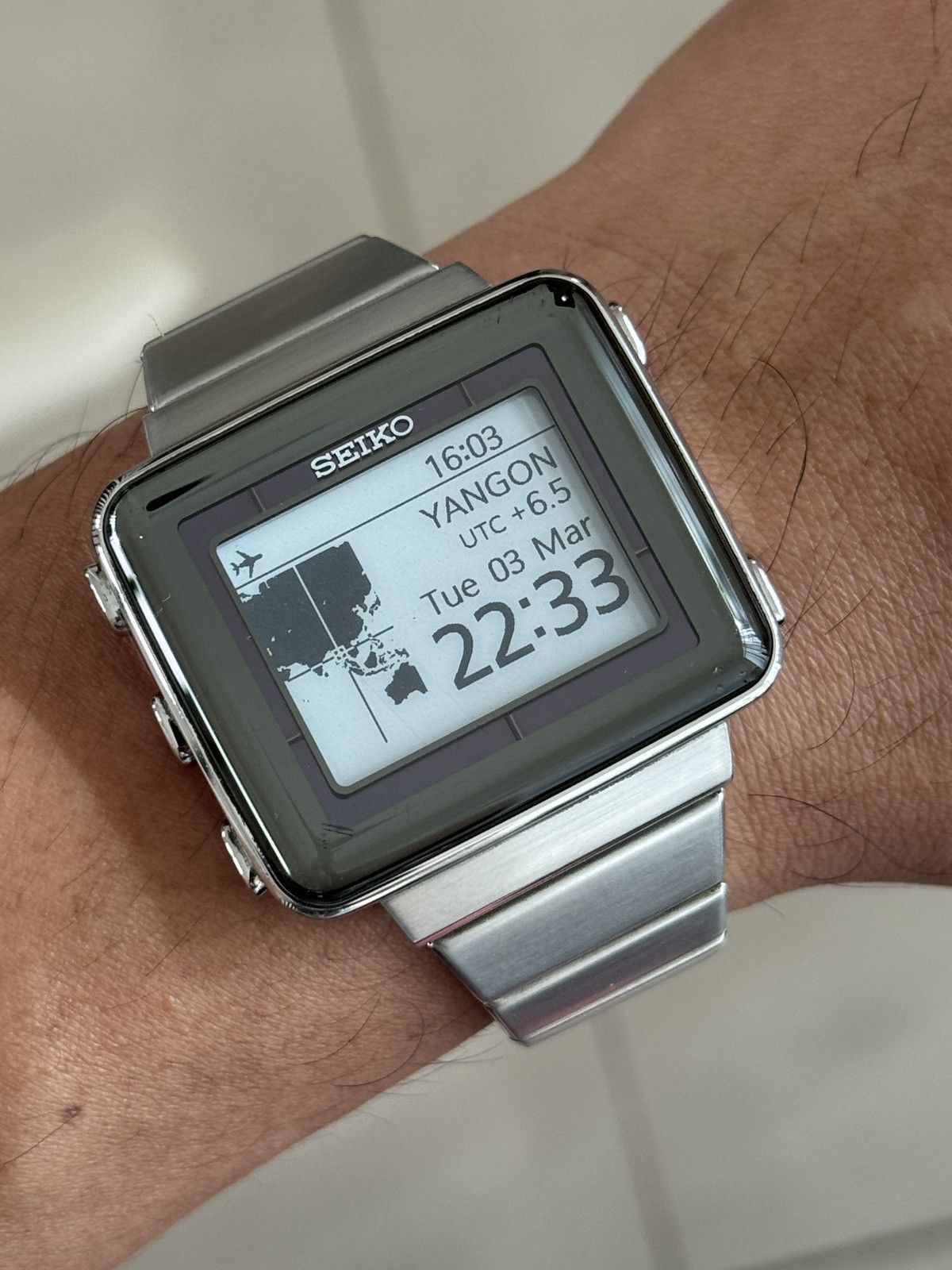 Seiko RARE SEIKO ELECTRONIC PAPER DIGITAL SPIRIT JAPAN WATCH Size 44 - 1 Thumbnail