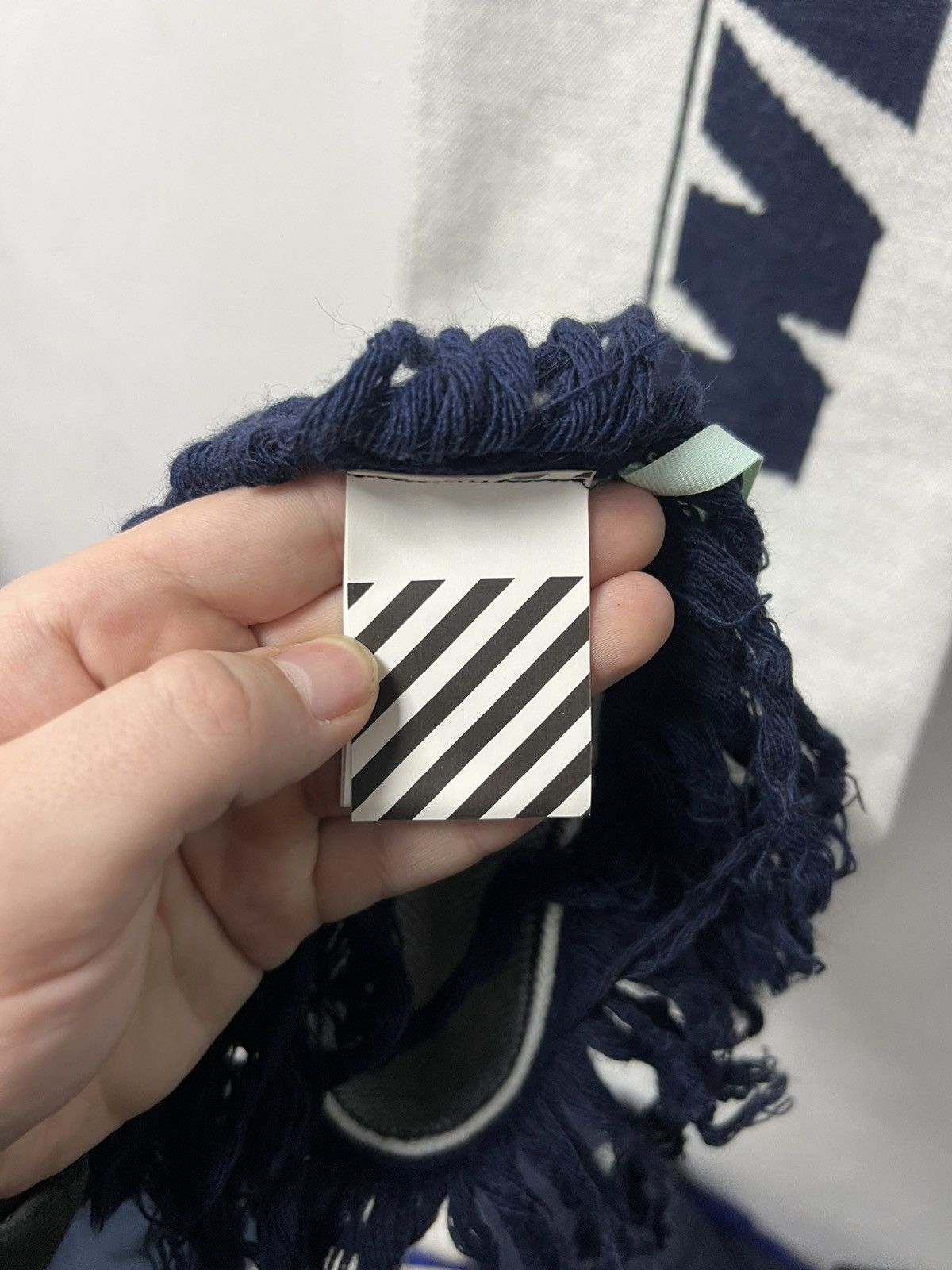 Off-White Off-White Scarf White Big Logo Luxury Size ONE SIZE - 7 Thumbnail
