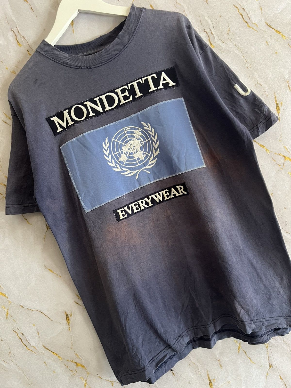 Mondetta Vintage Mondetta T-Shirt – 90s World Flag Graphic Streetwear Size US XL / EU 56 / 4 - 3 Thumbnail